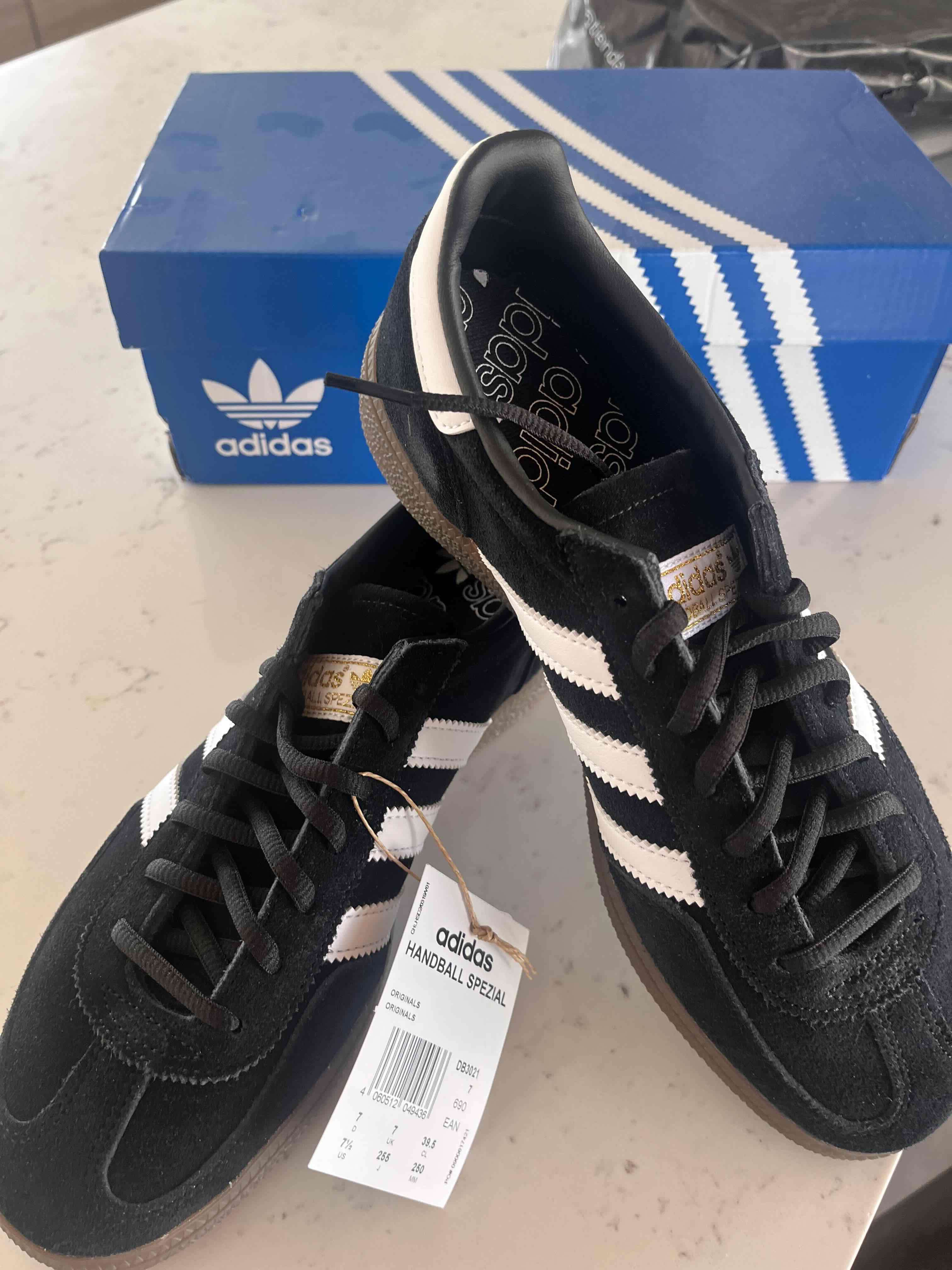 Zapatillas negras Adidas Spezial - miniatura 2