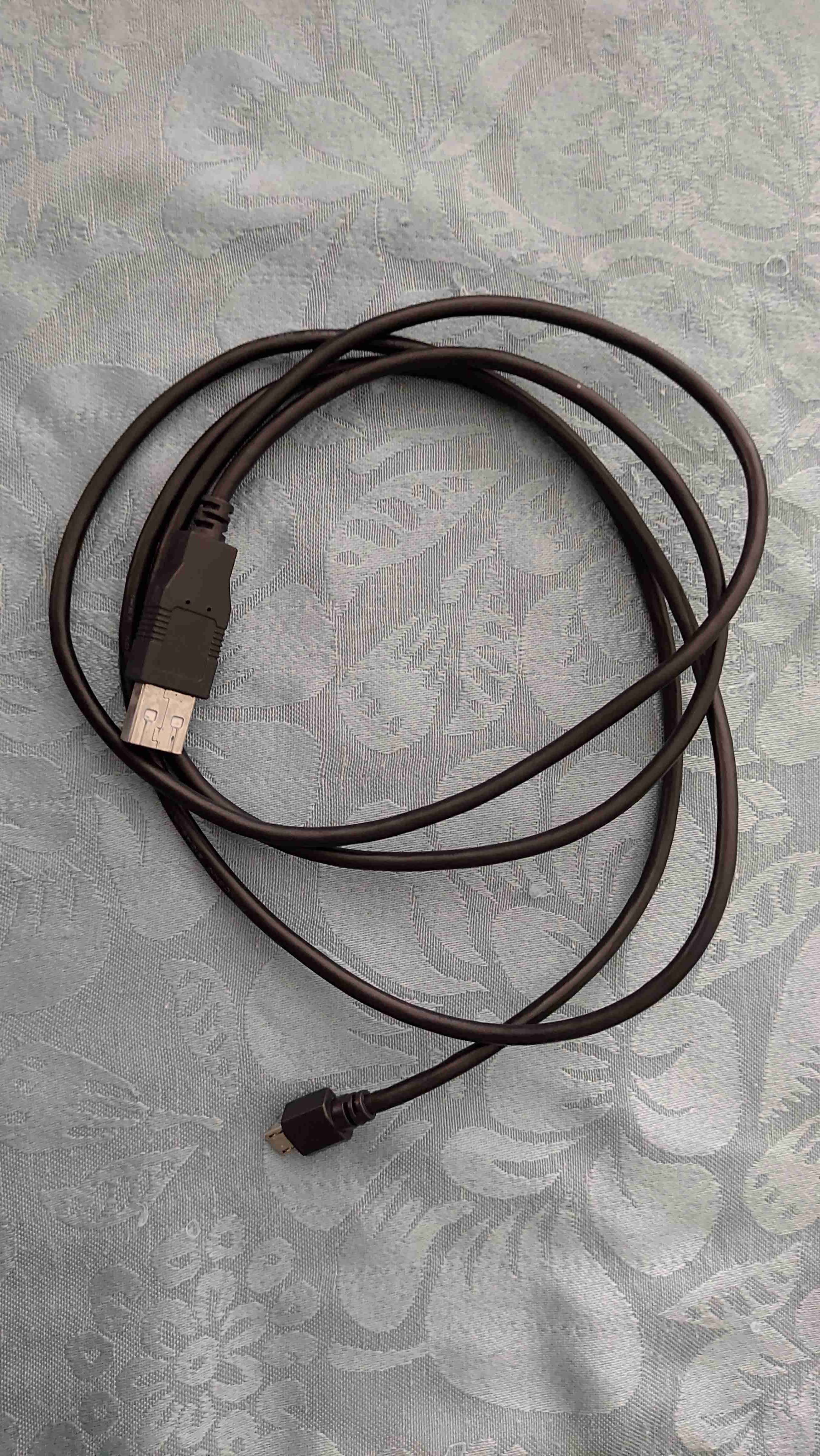 Consola PlayStation 4 Pro 1 TB - 5