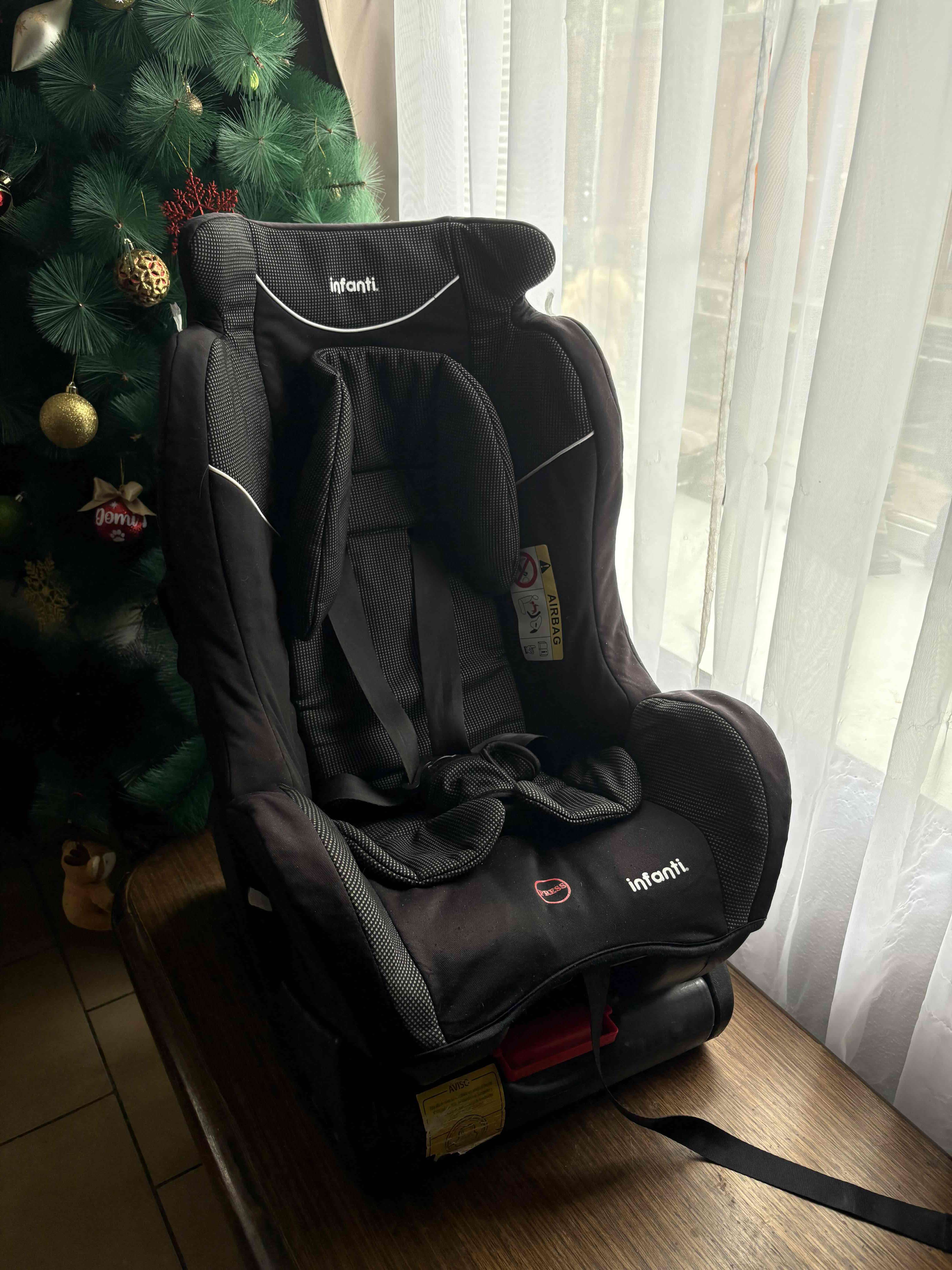 Silla de auto Infanti negra - miniatura 3
