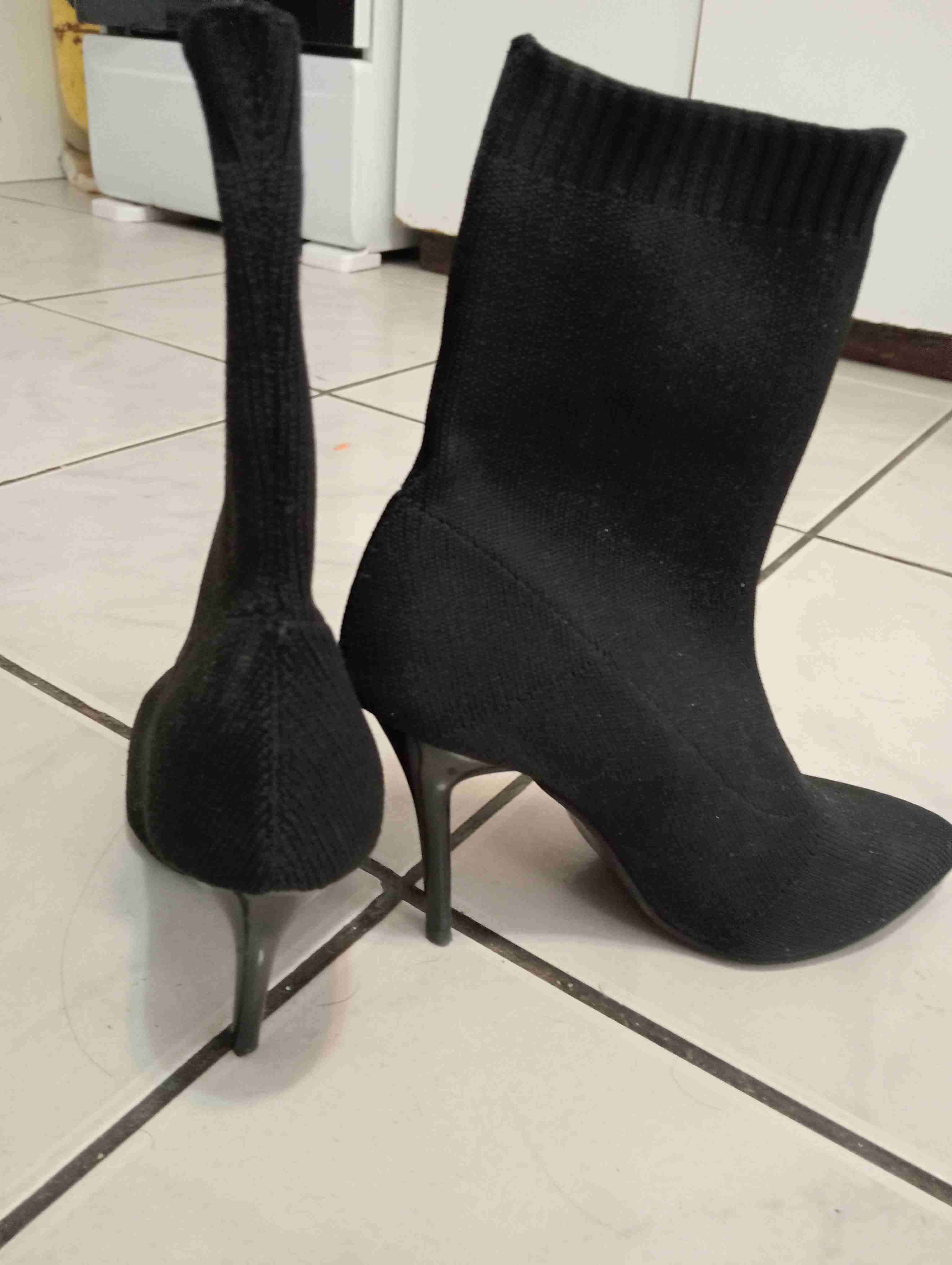 Botines de tacón negros usados casi nuevos - miniatura 2