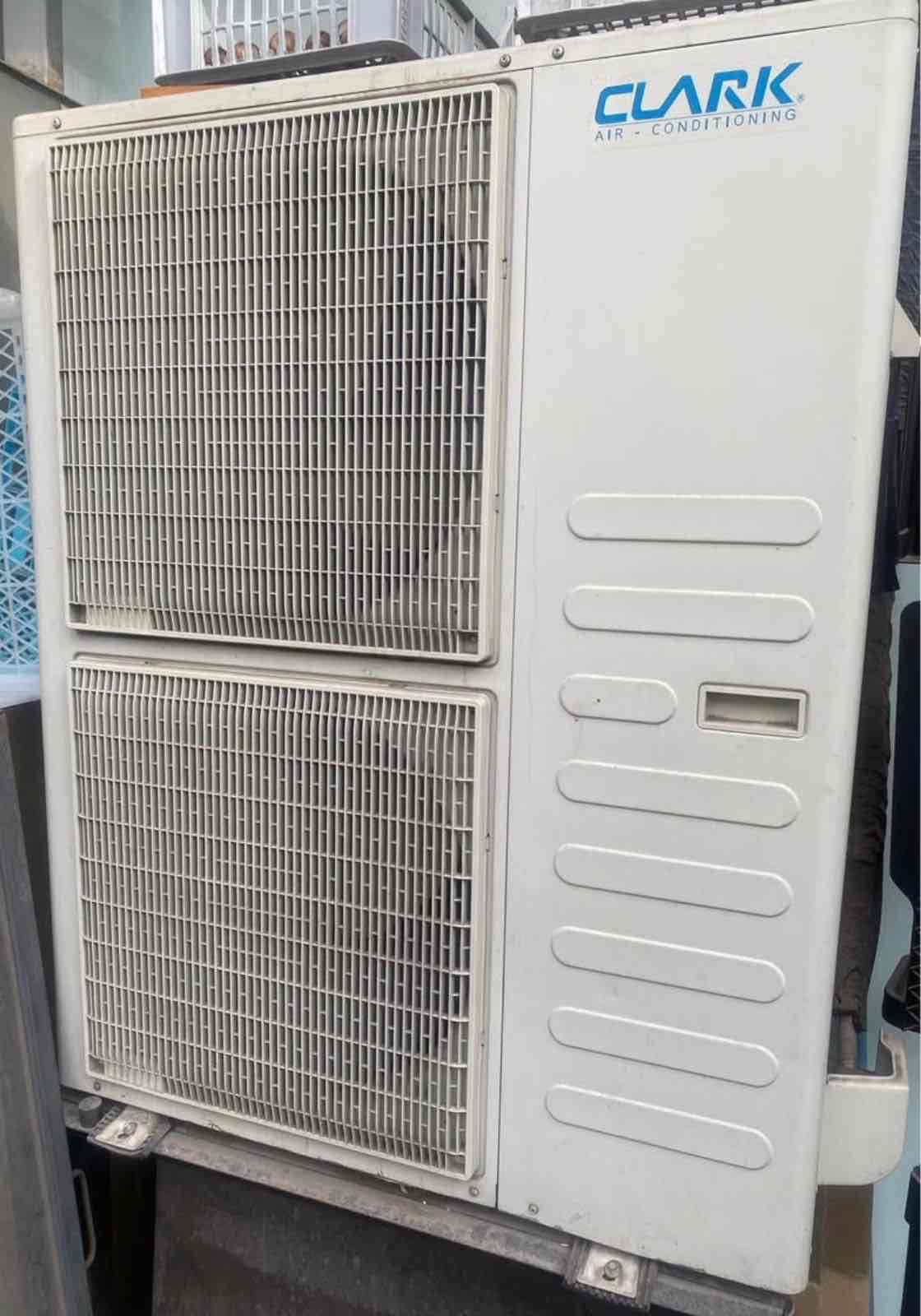 Aire acondicionado de techo - miniatura 2