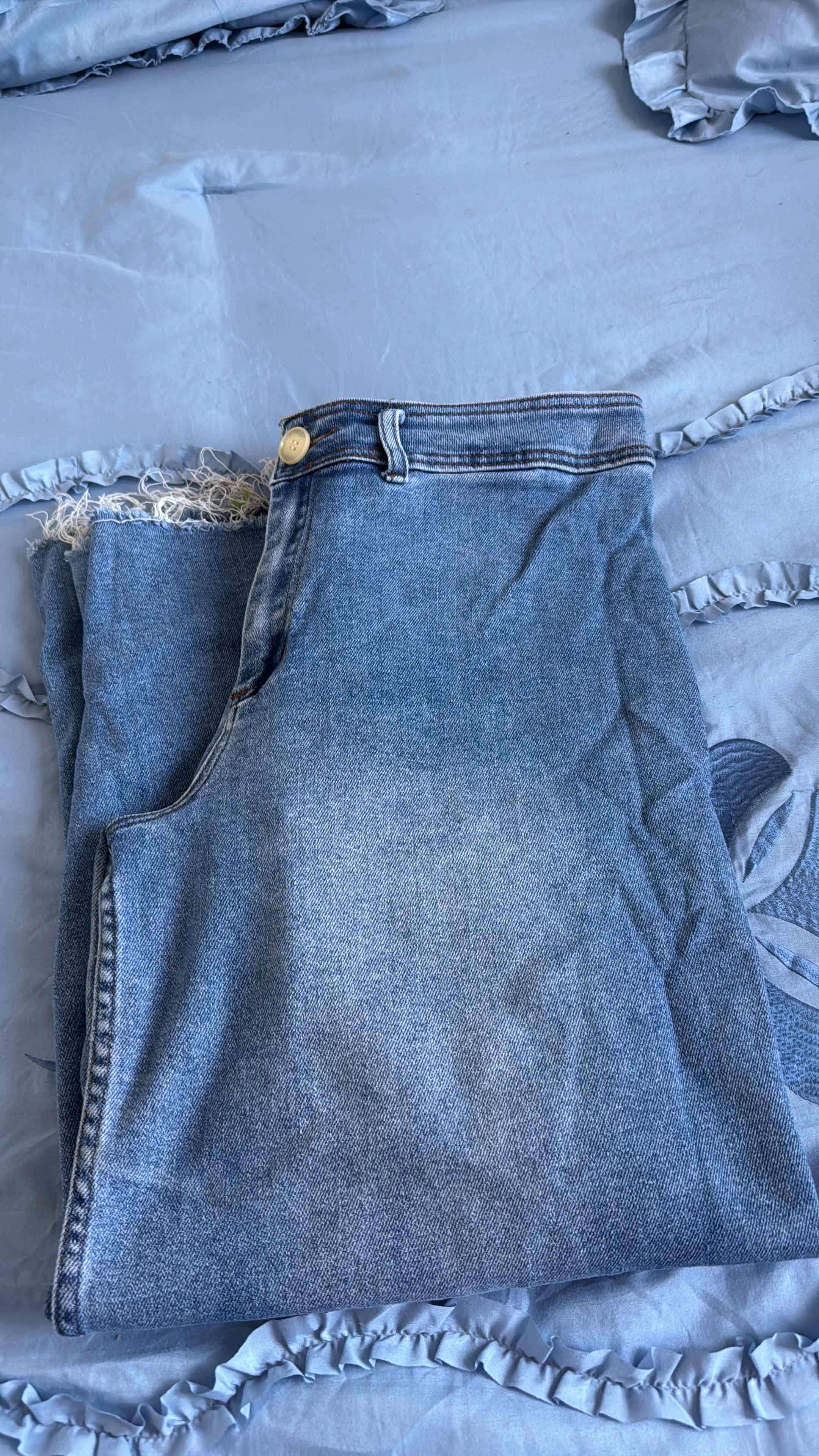 Jeans azul desgastado