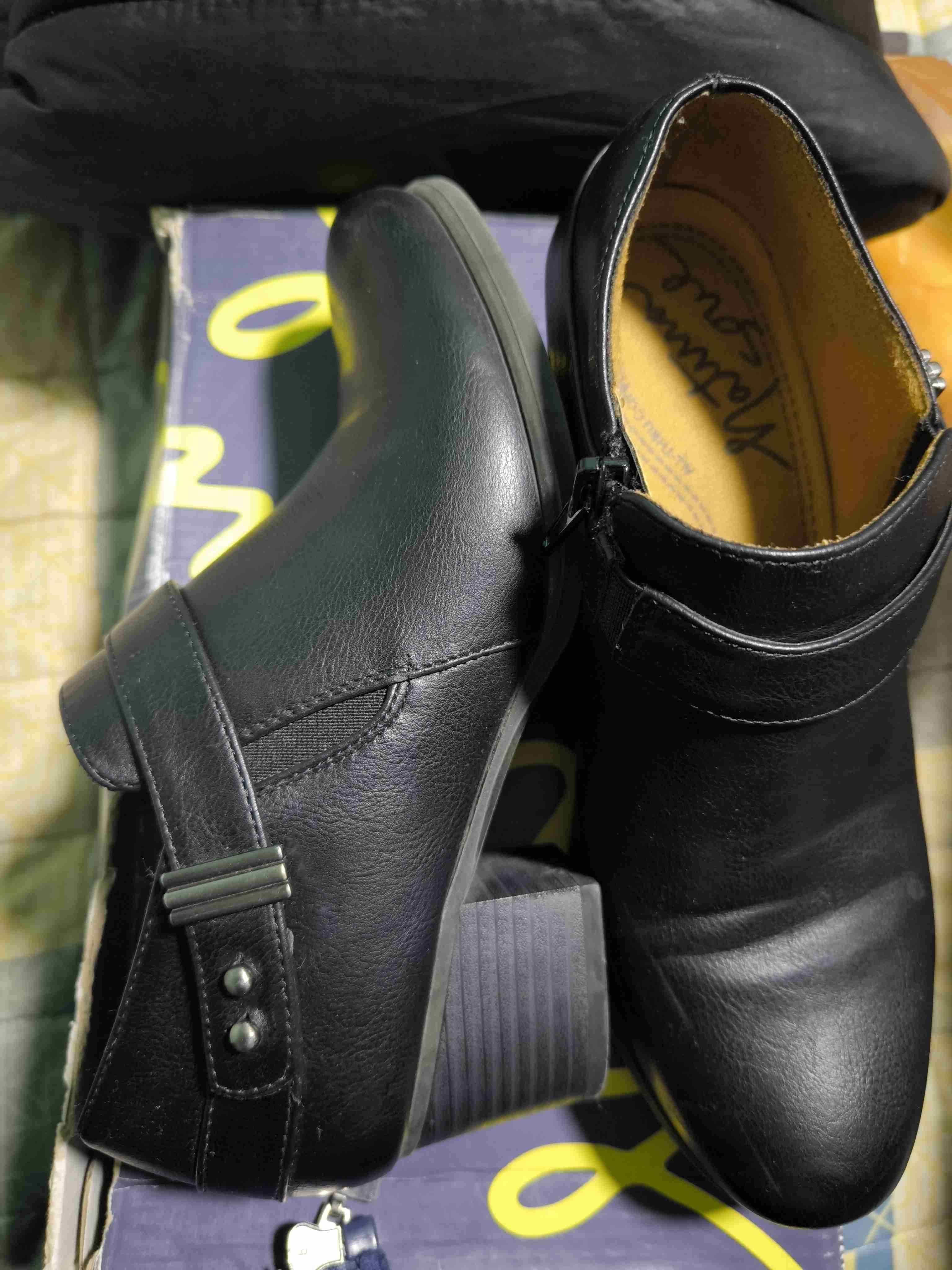 Zapatos negros de tacón medio - miniatura 5