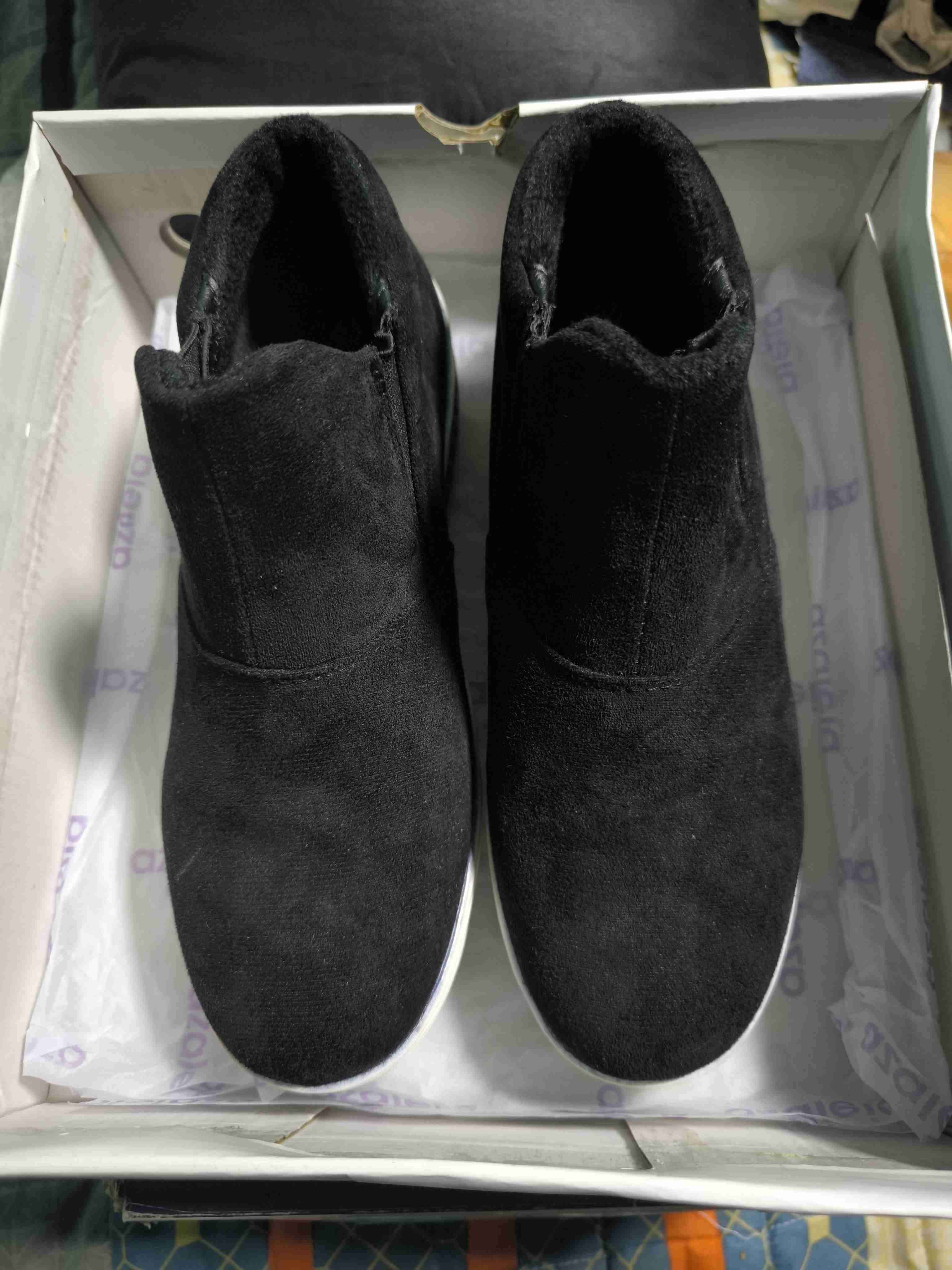 Botines Azaleia negros gamuza