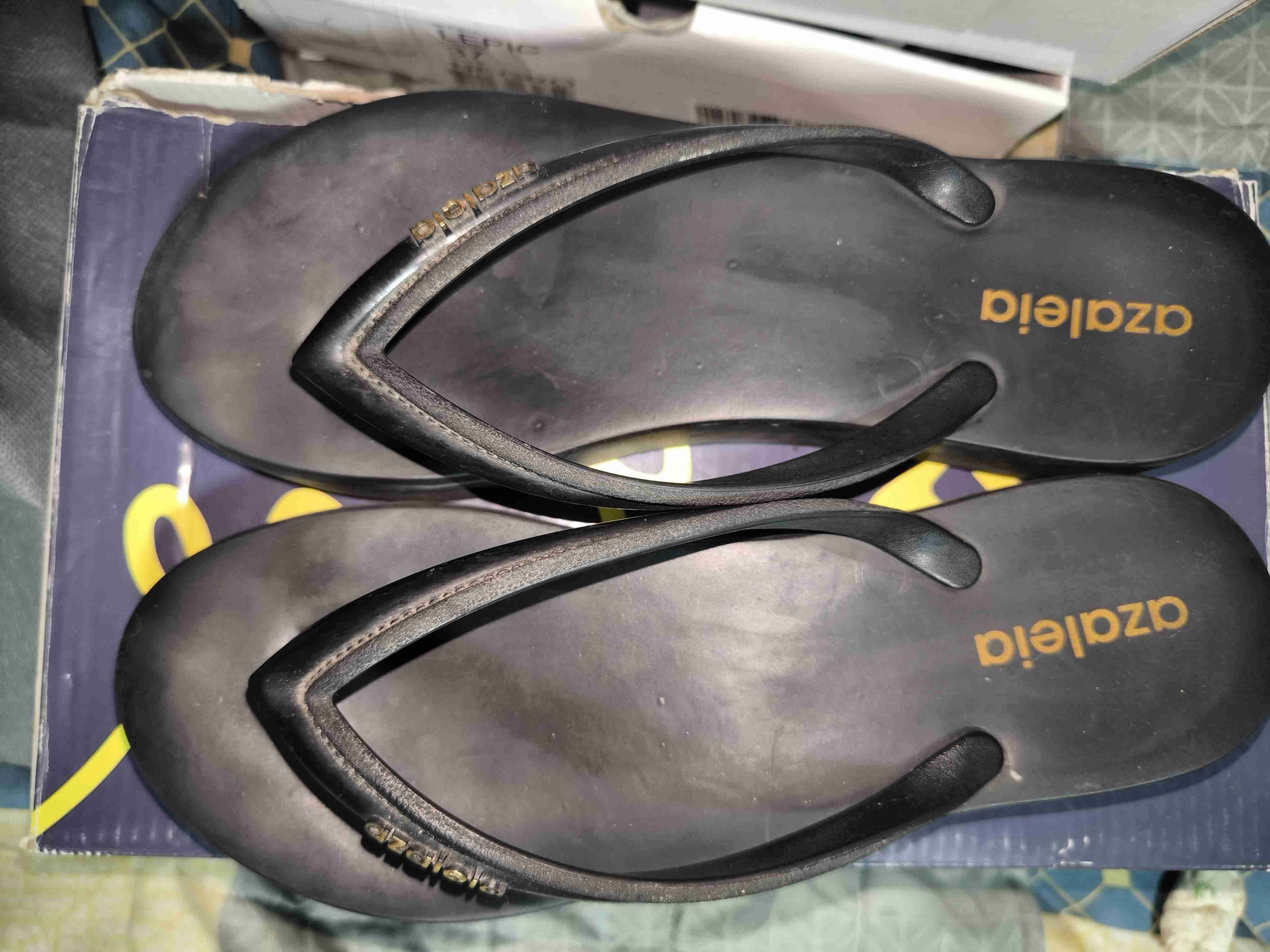 Sandalias negras Azaleia