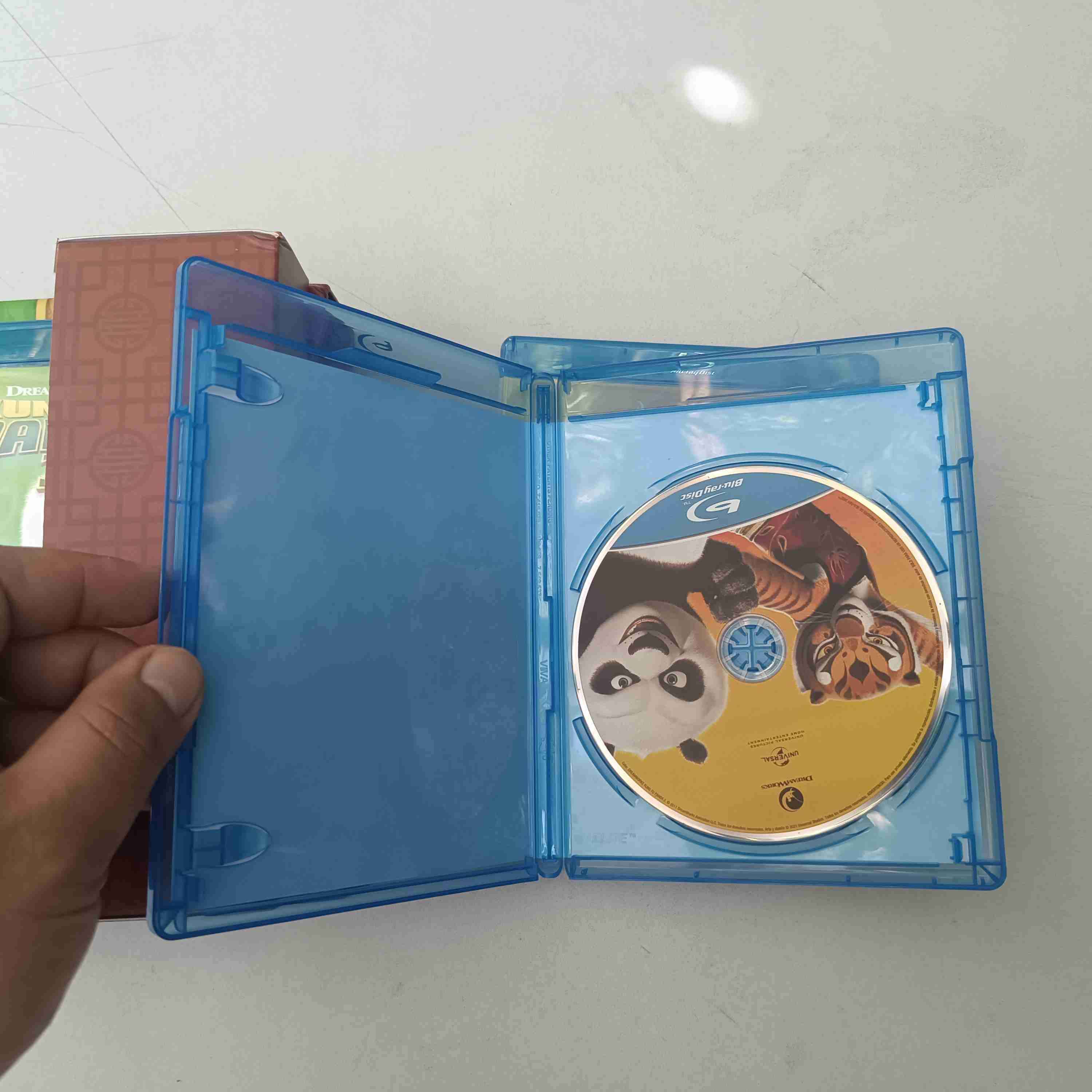 Caja edición bluray Kung Fu Panda trilogía - miniatura 4