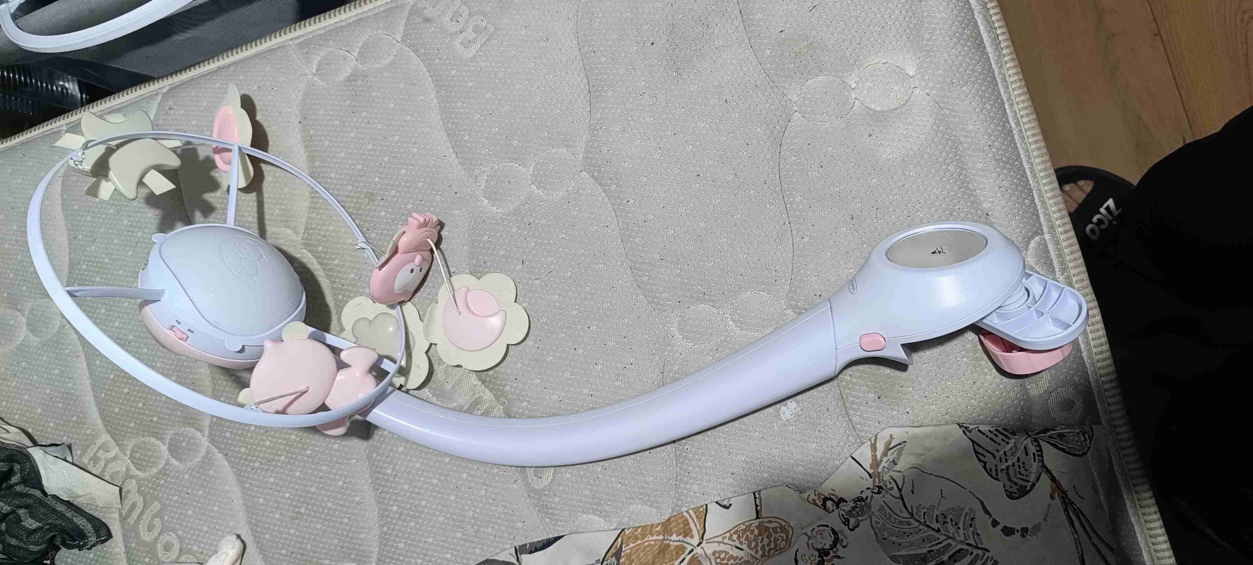 Móvil musical para cuna - miniatura 2