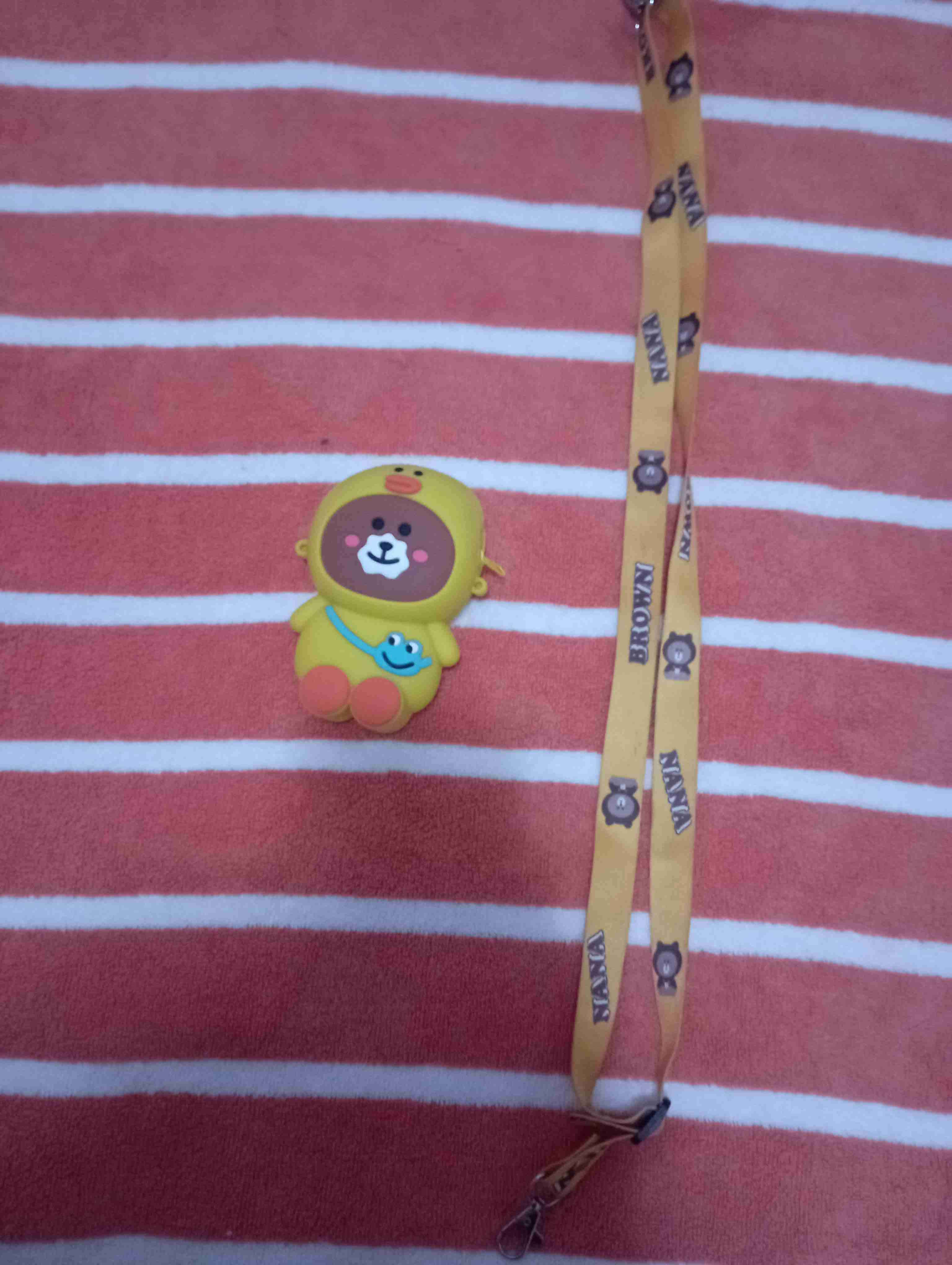 Brown de Line Friends, vestido de pato - miniatura 6