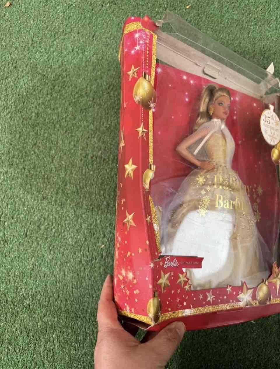 Barbie Holiday Signature 2023 ( caja en ma estado - miniatura 5