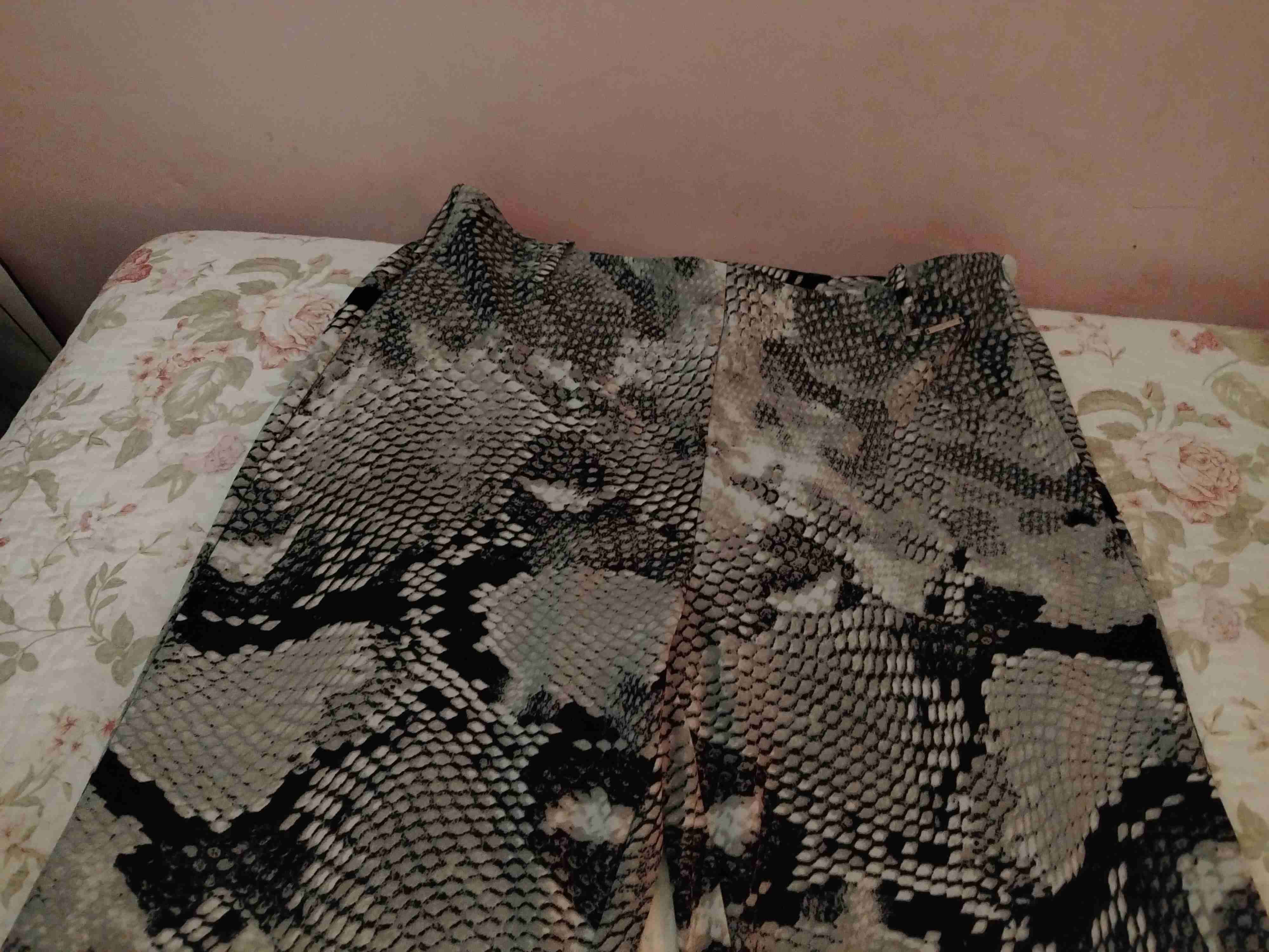 Pantalones estampado serpiente - miniatura 2