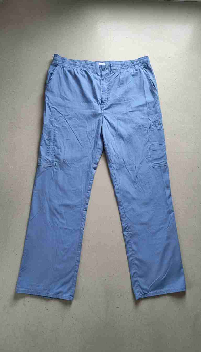 Pantalón clínico celeste XXL.