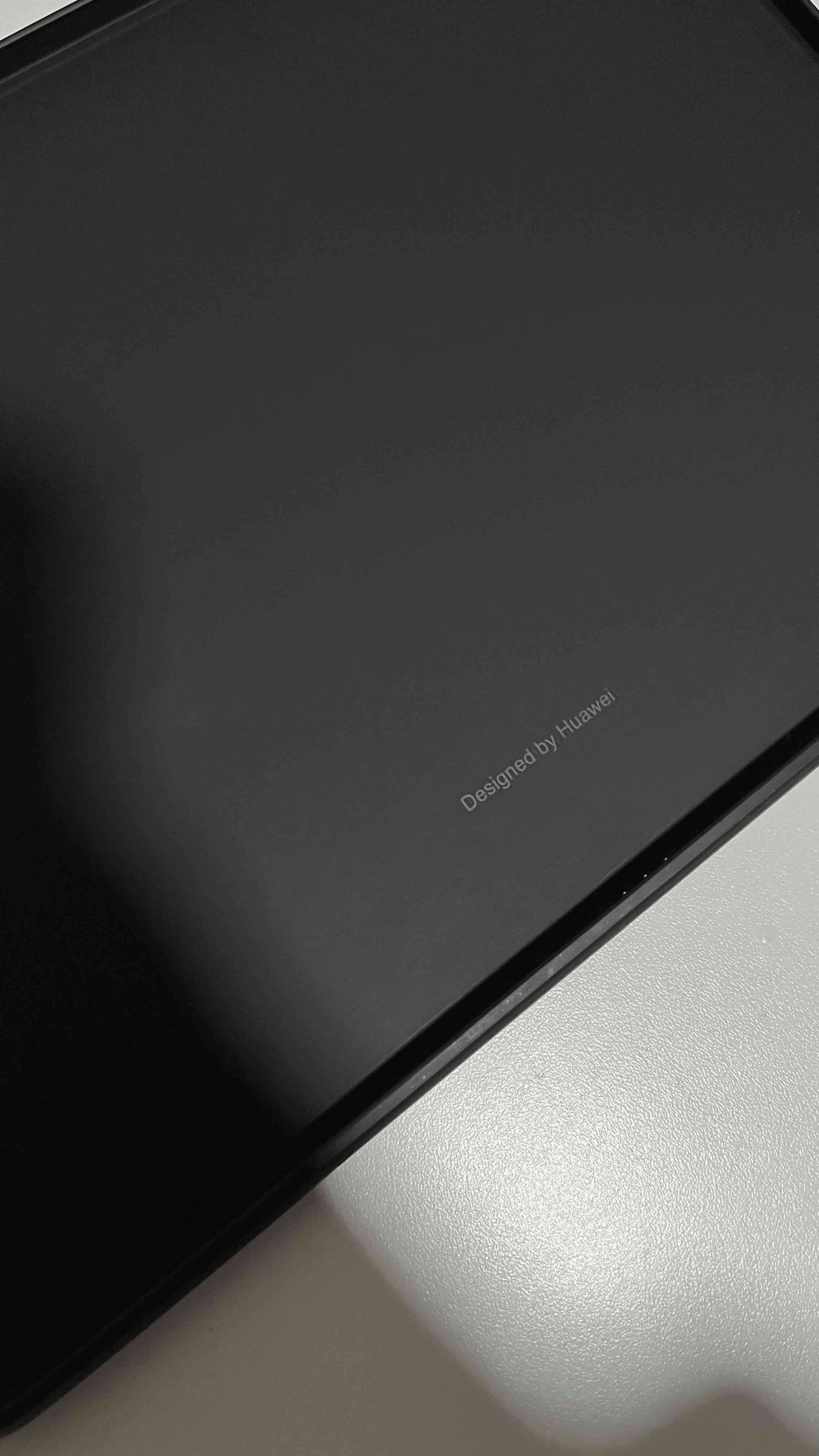 Tablet con teclado desmontable - miniatura 4