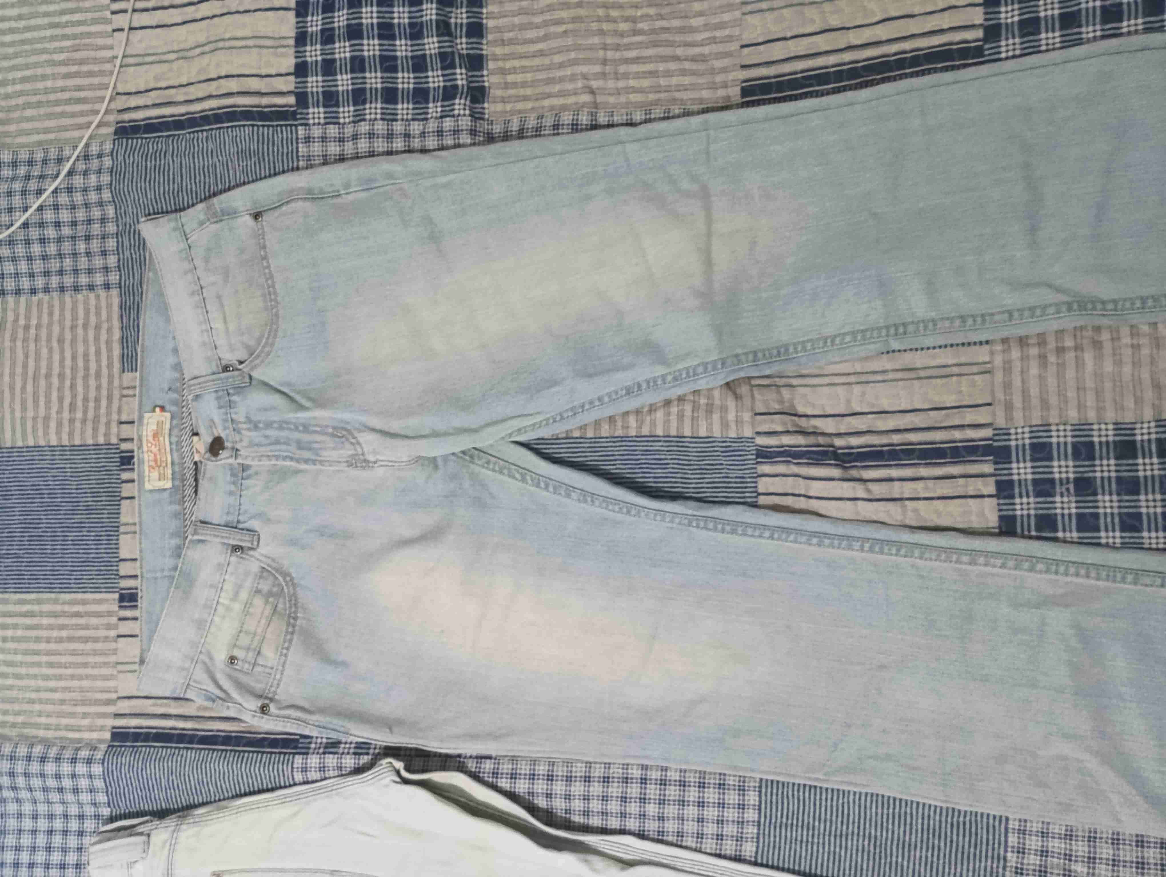 Pantalones jeans blanco y azul claro - 4