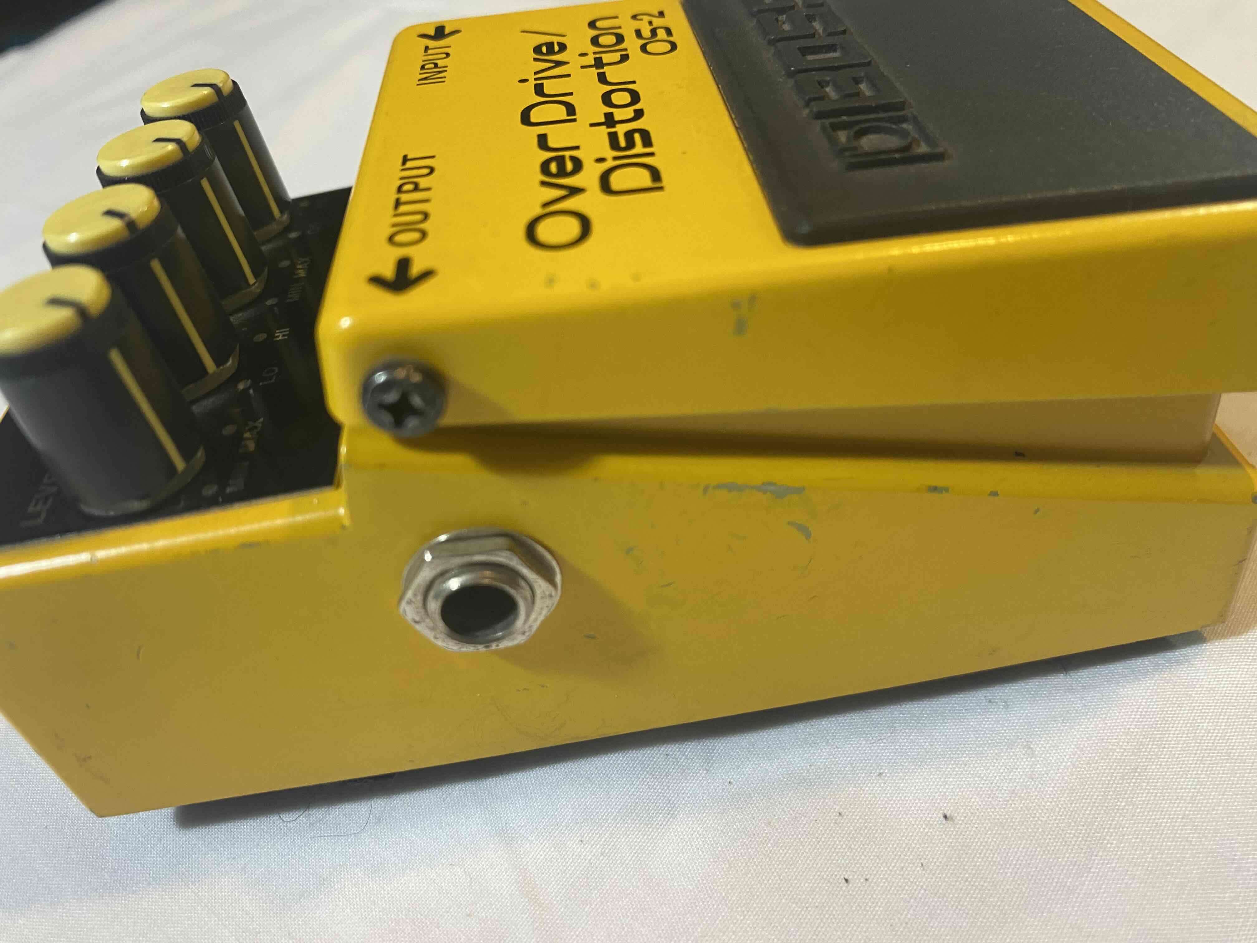Pedal de distorsión Boss OS-2 - miniatura 2