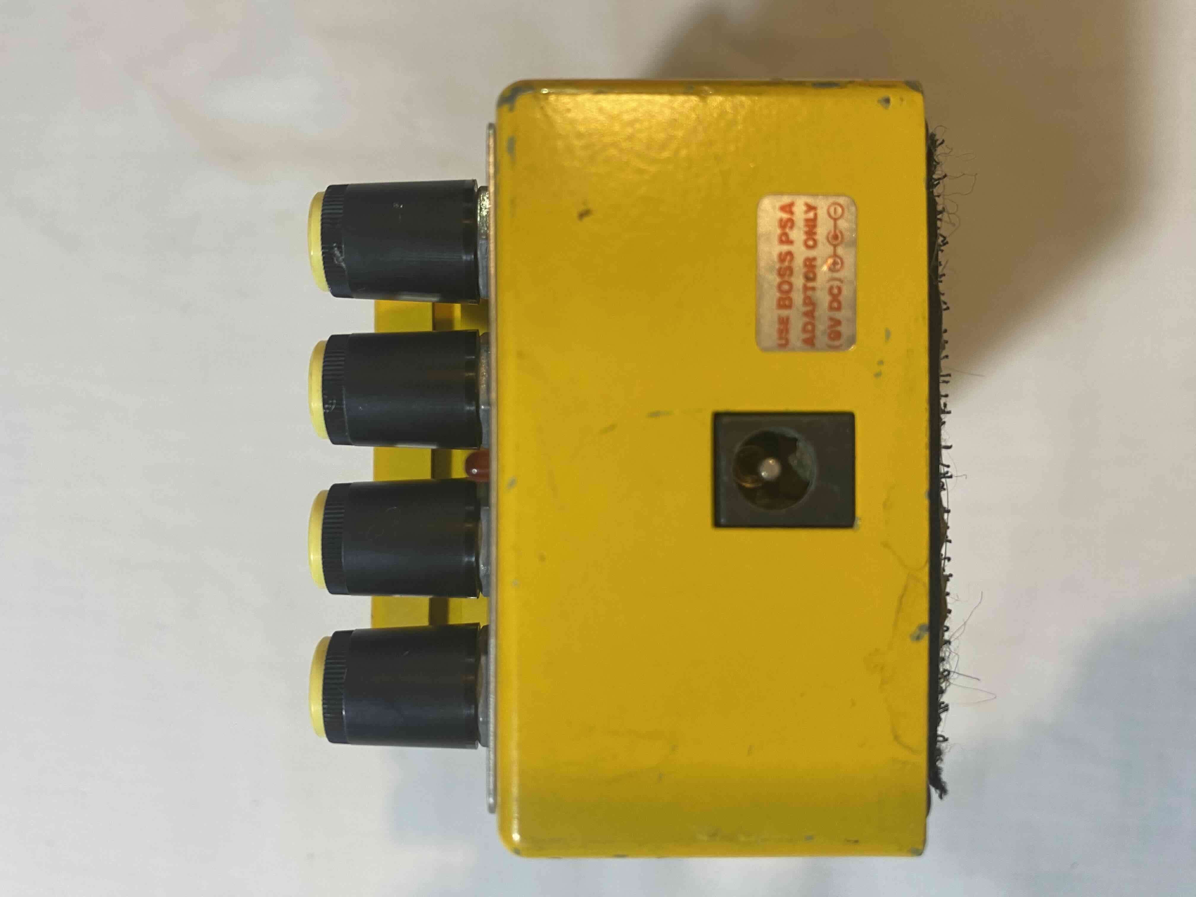 Pedal de distorsión Boss OS-2 - miniatura 5