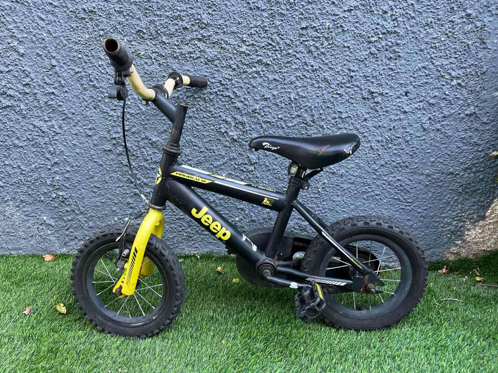 Bicicleta infantil Jeep aro 12