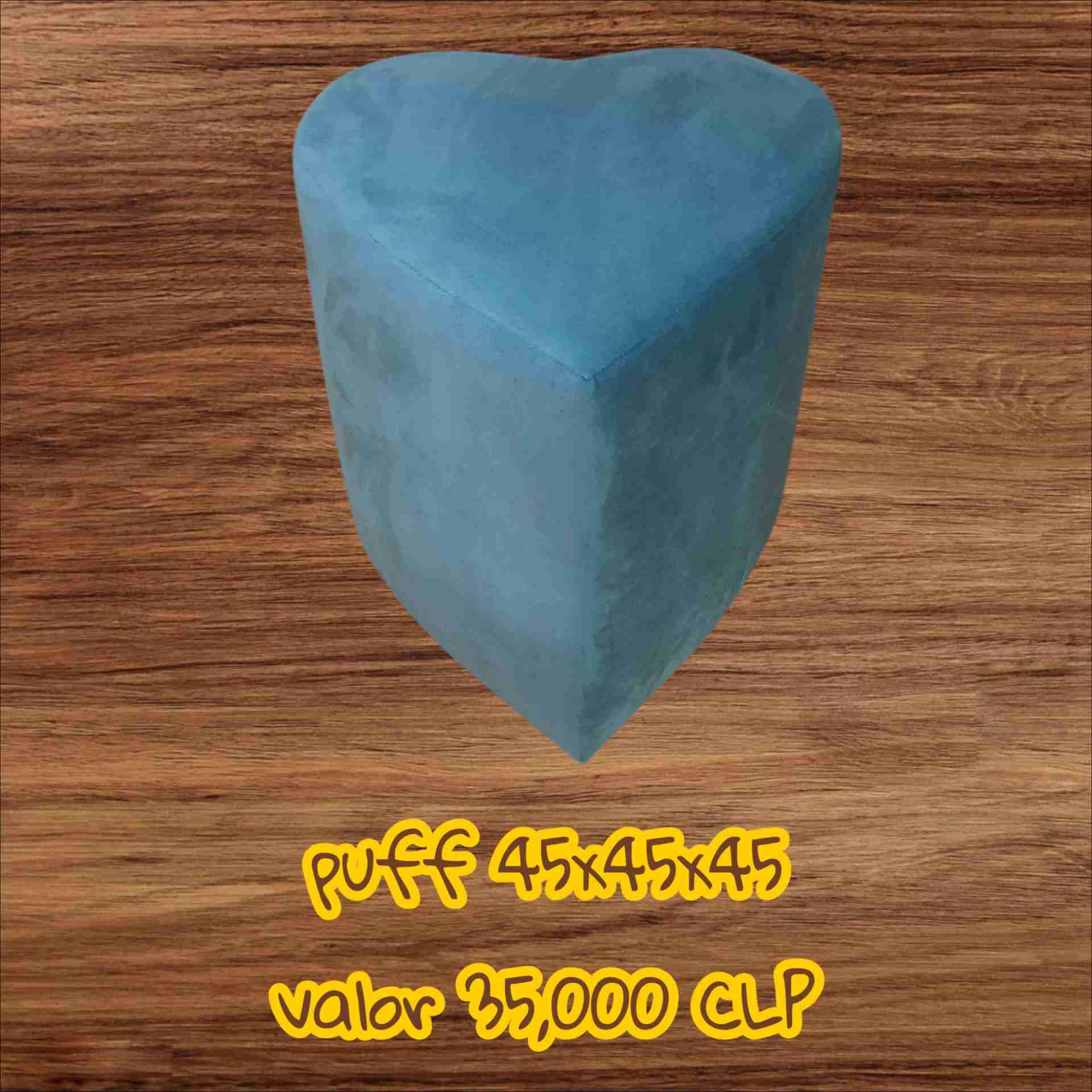 Puff rojo en forma de corazón - miniatura 2