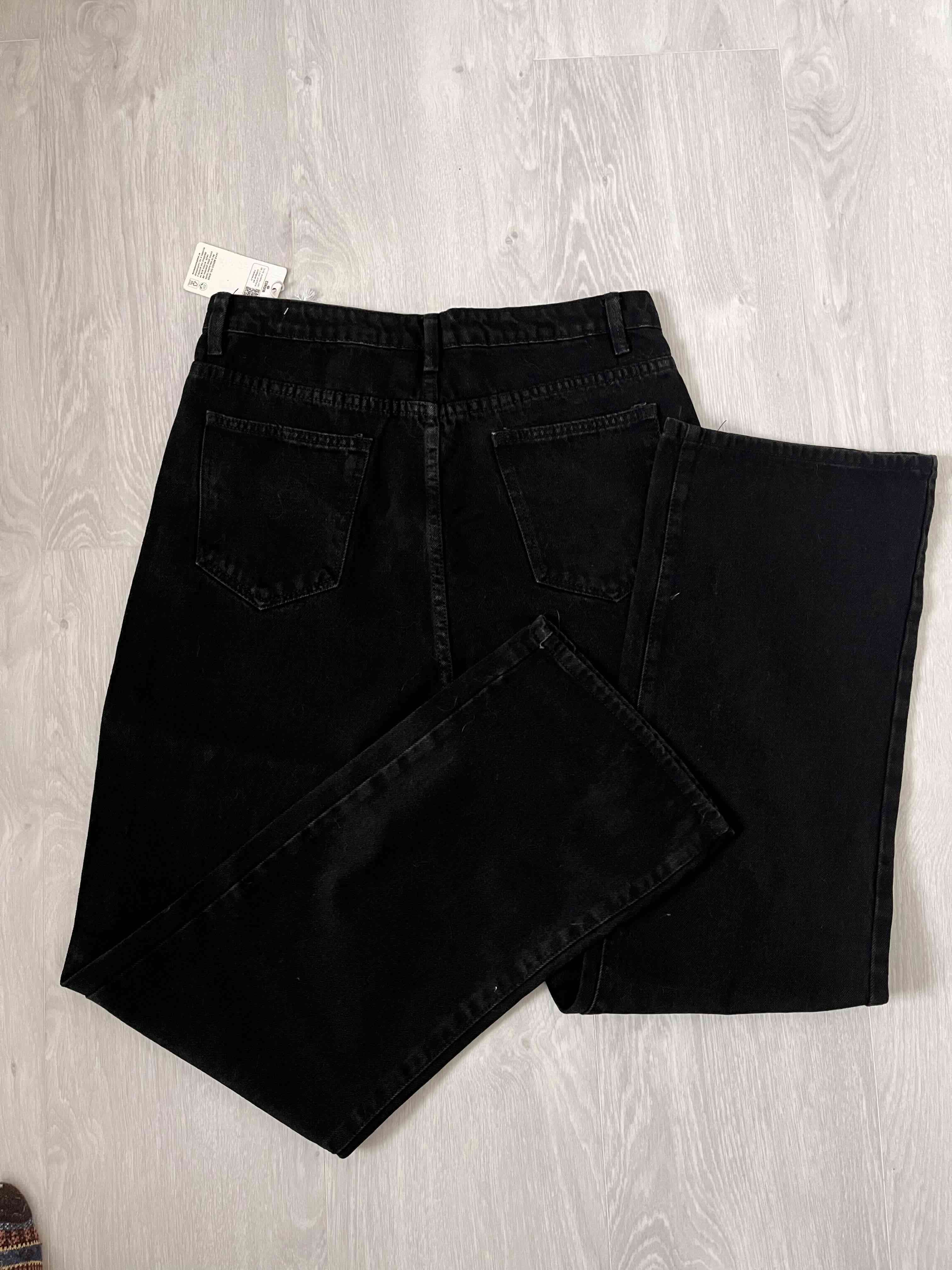 Pantalones negros de mezclilla - miniatura 2