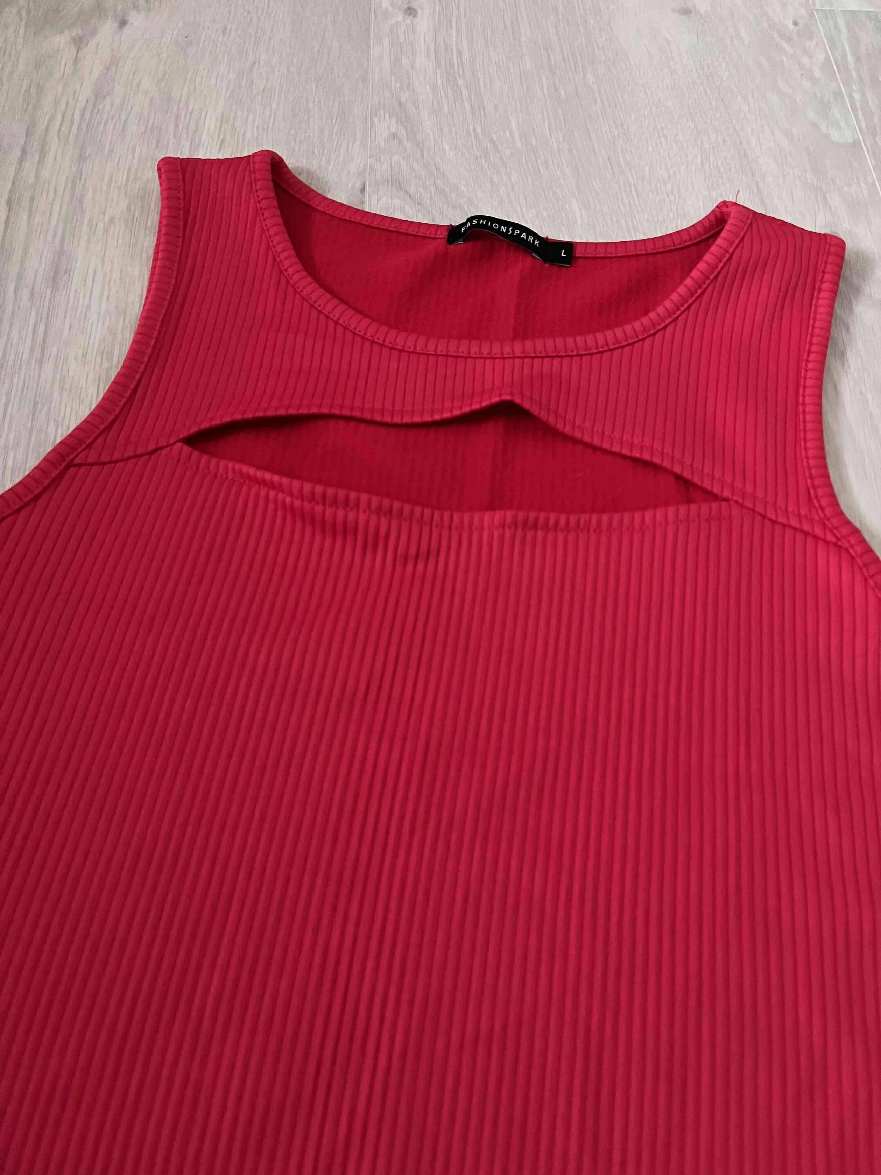 Top sin mangas rojo corte moderno - miniatura 2