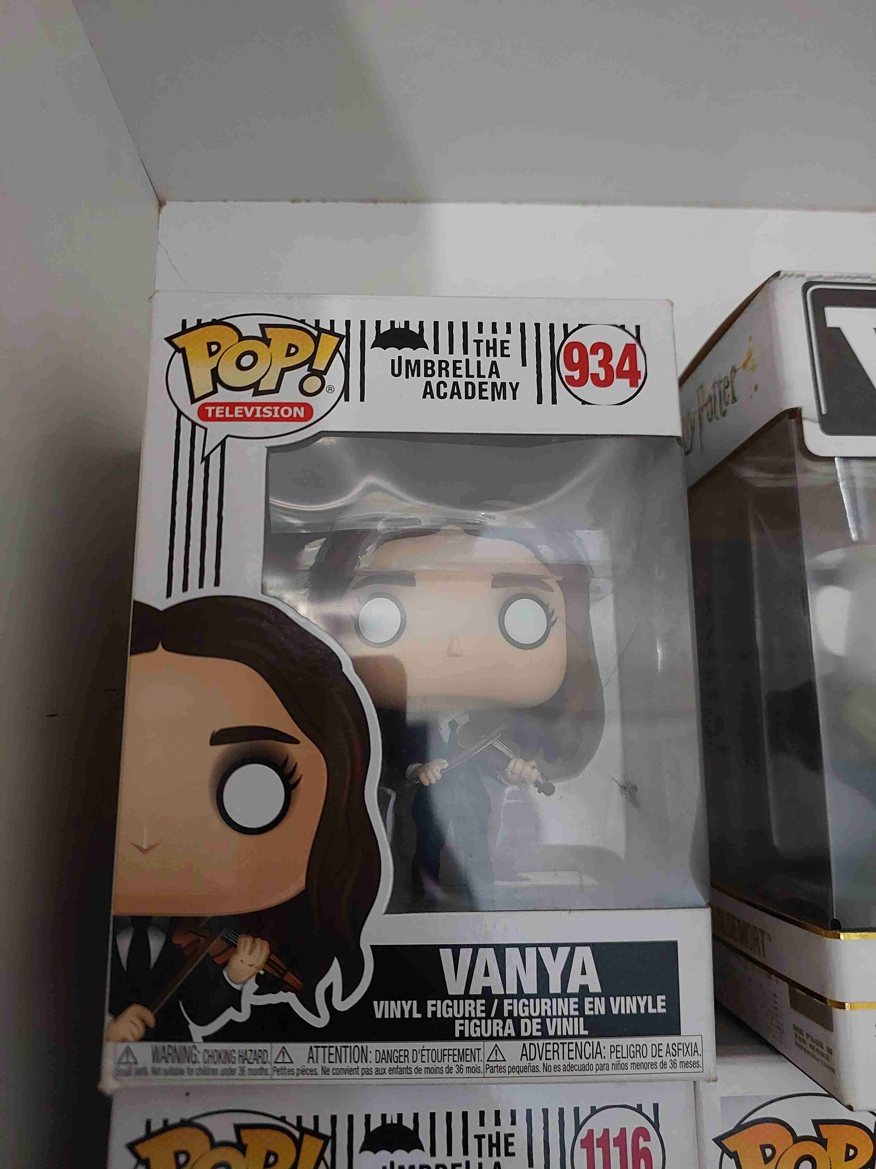 Funko Pop Vanya/Luther The Umbrella Academy
