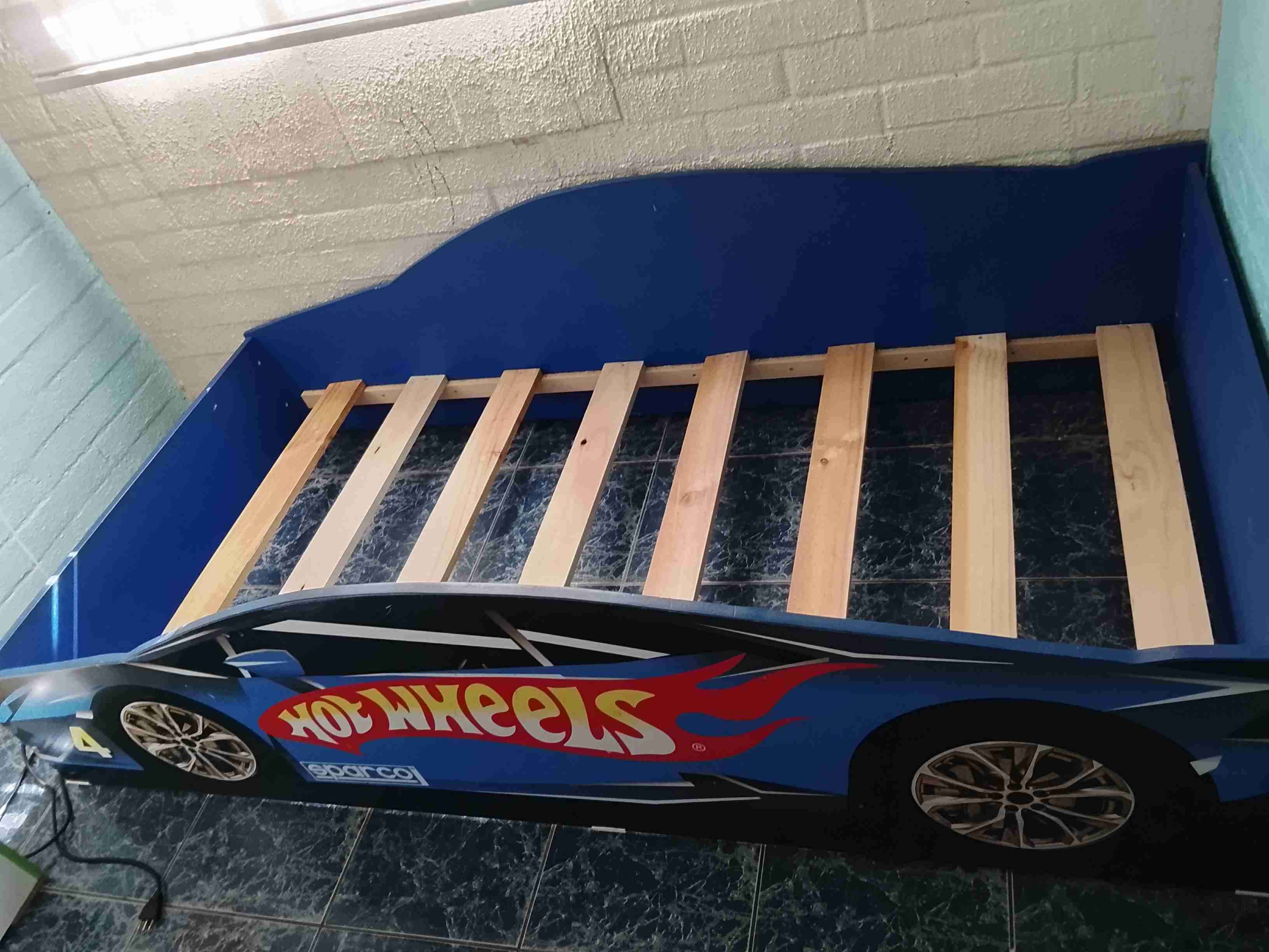 Cama infantil Hot Wheels azul - miniatura 2