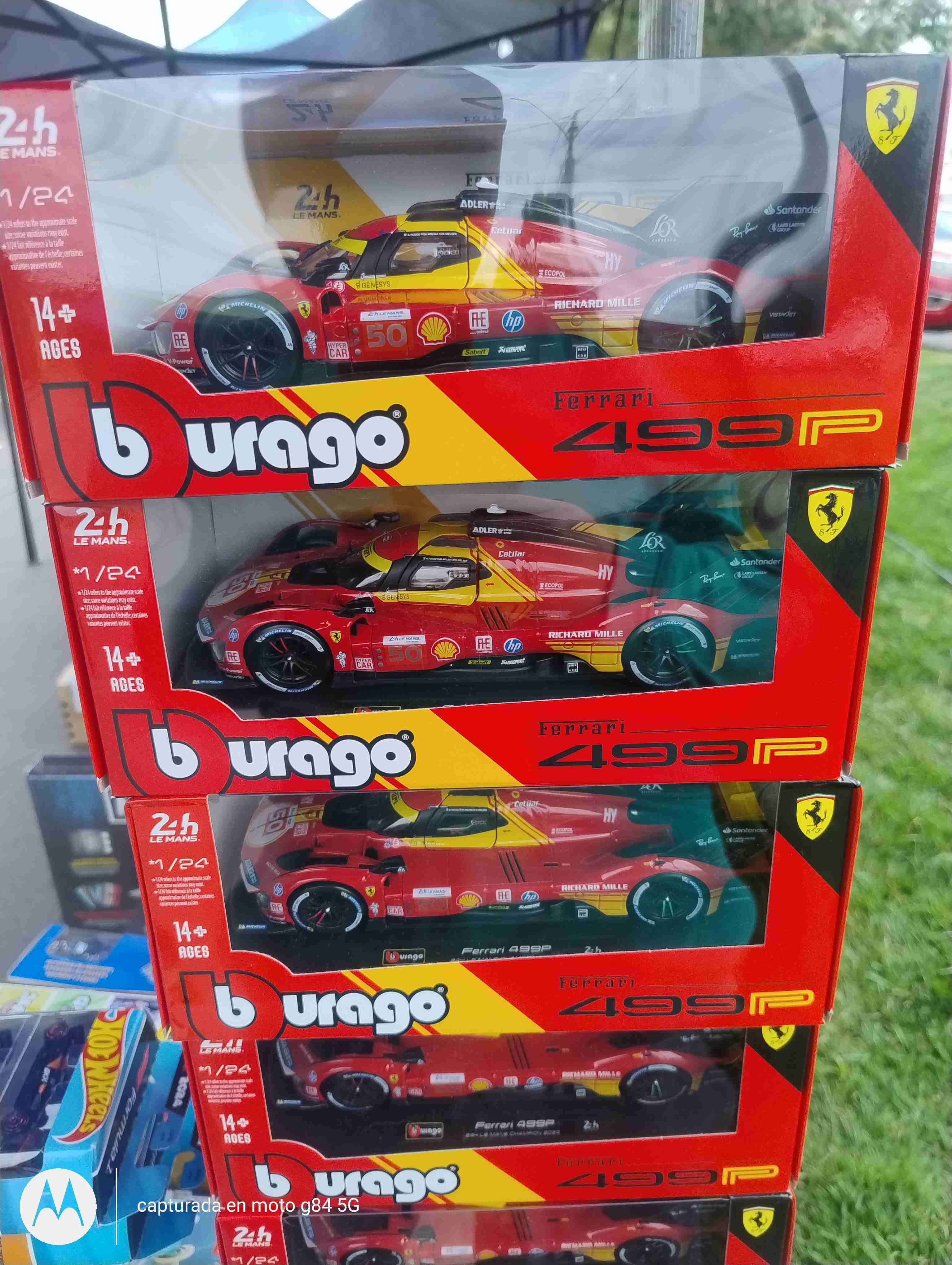 Auto a escala Bburago Ferrari 499P