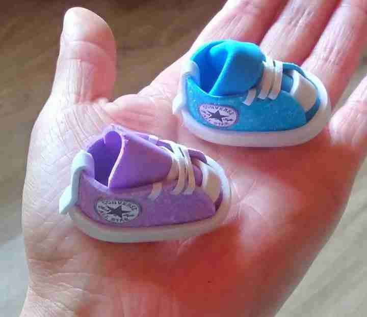 Mini zapatillas Baby shower - miniatura 2