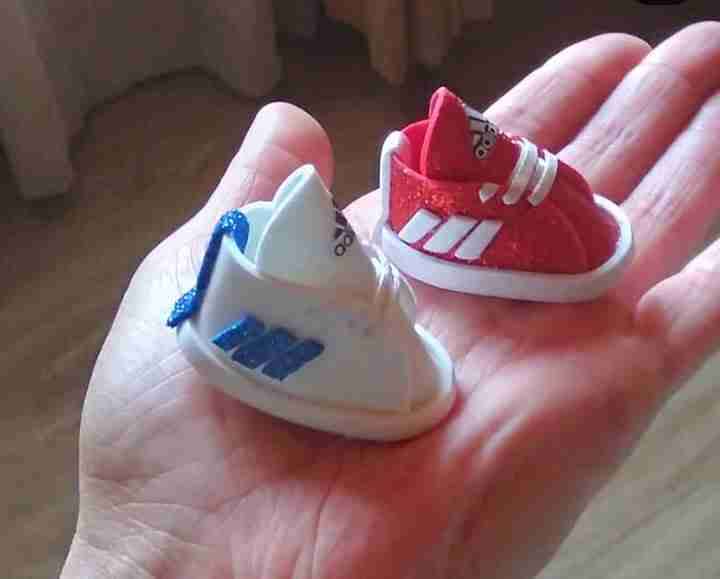 Mini zapatillas Baby shower - miniatura 4