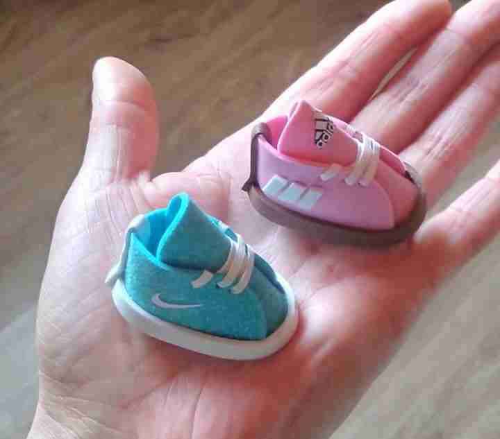 Mini zapatillas Baby shower - miniatura 5