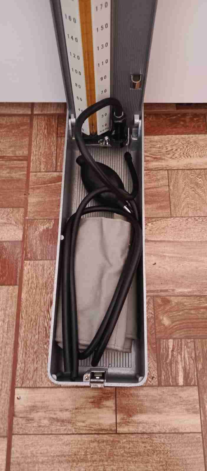 Tensiómetro aneroide metálico - miniatura 4