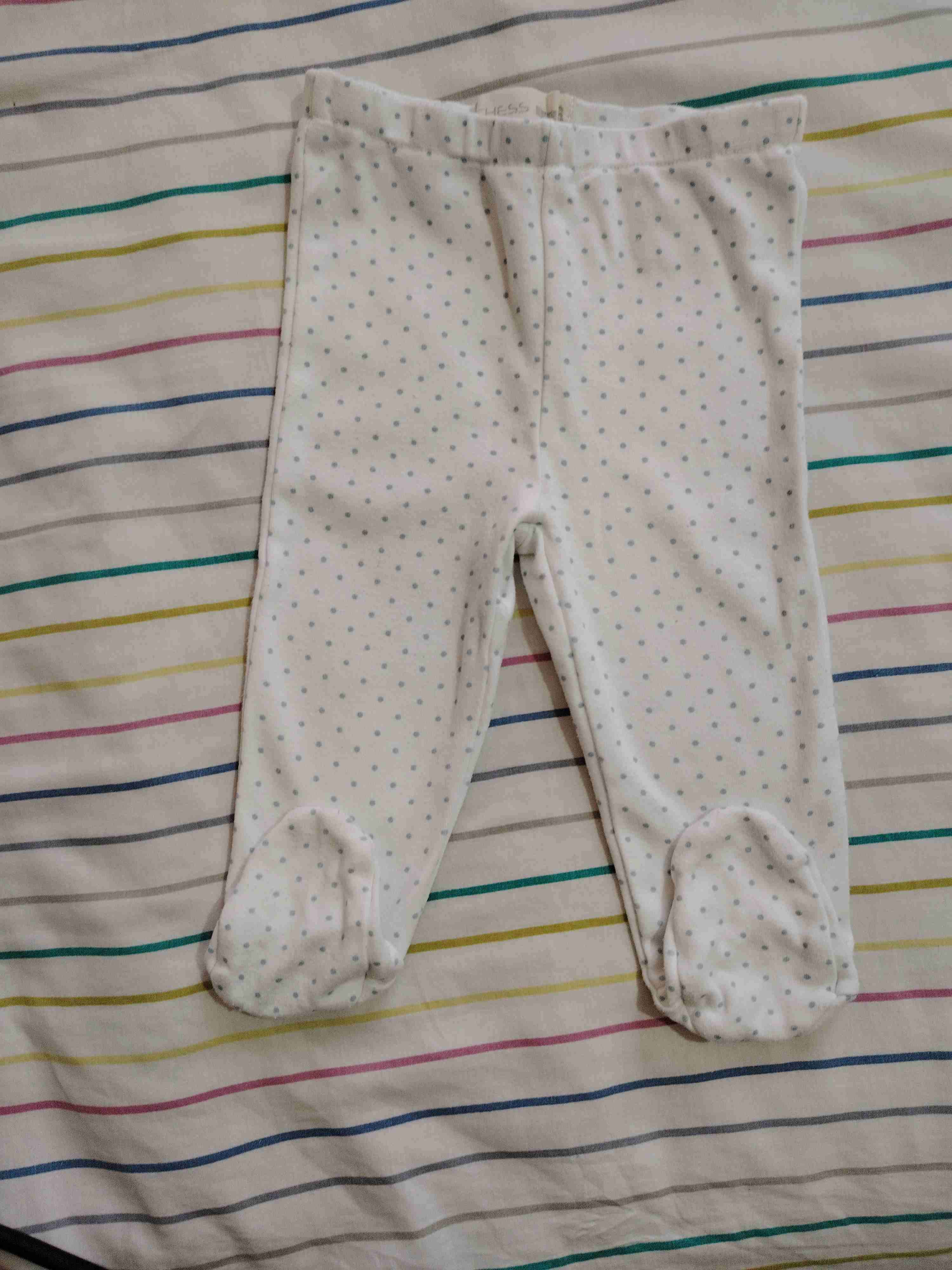 Pantys de bebé blanco con puntos celeste