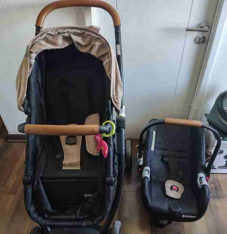 Coche para bebé beige y negro - miniatura 3