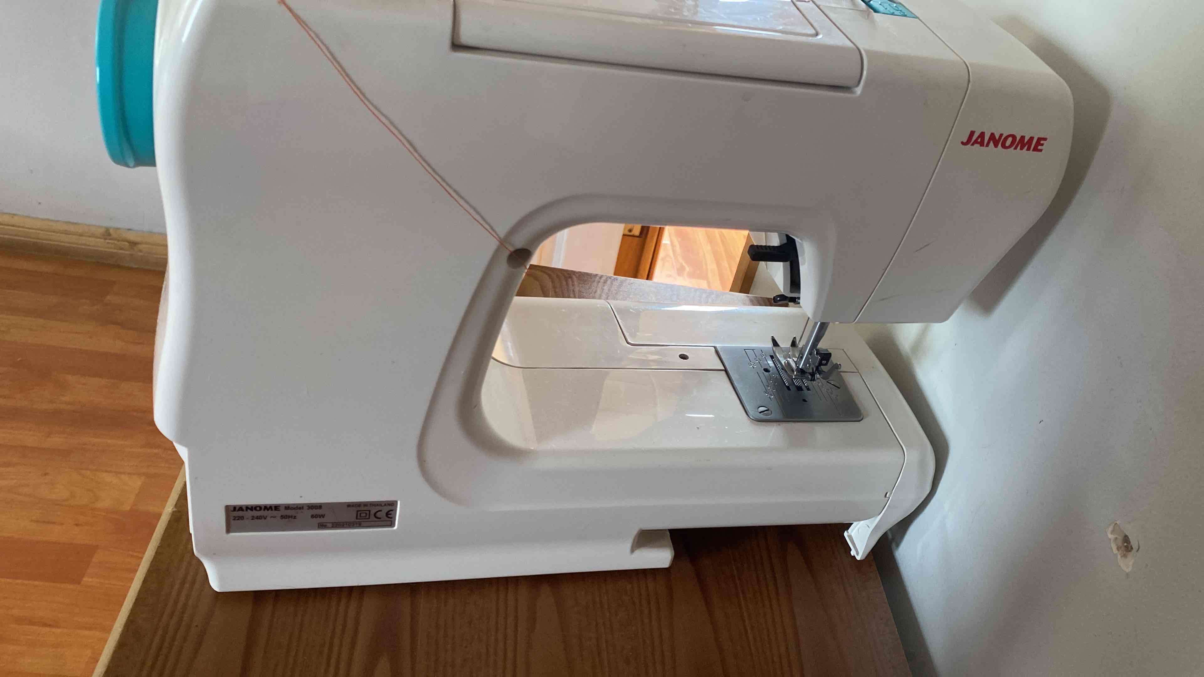 Máquina de coser Janome 3008 - miniatura 3