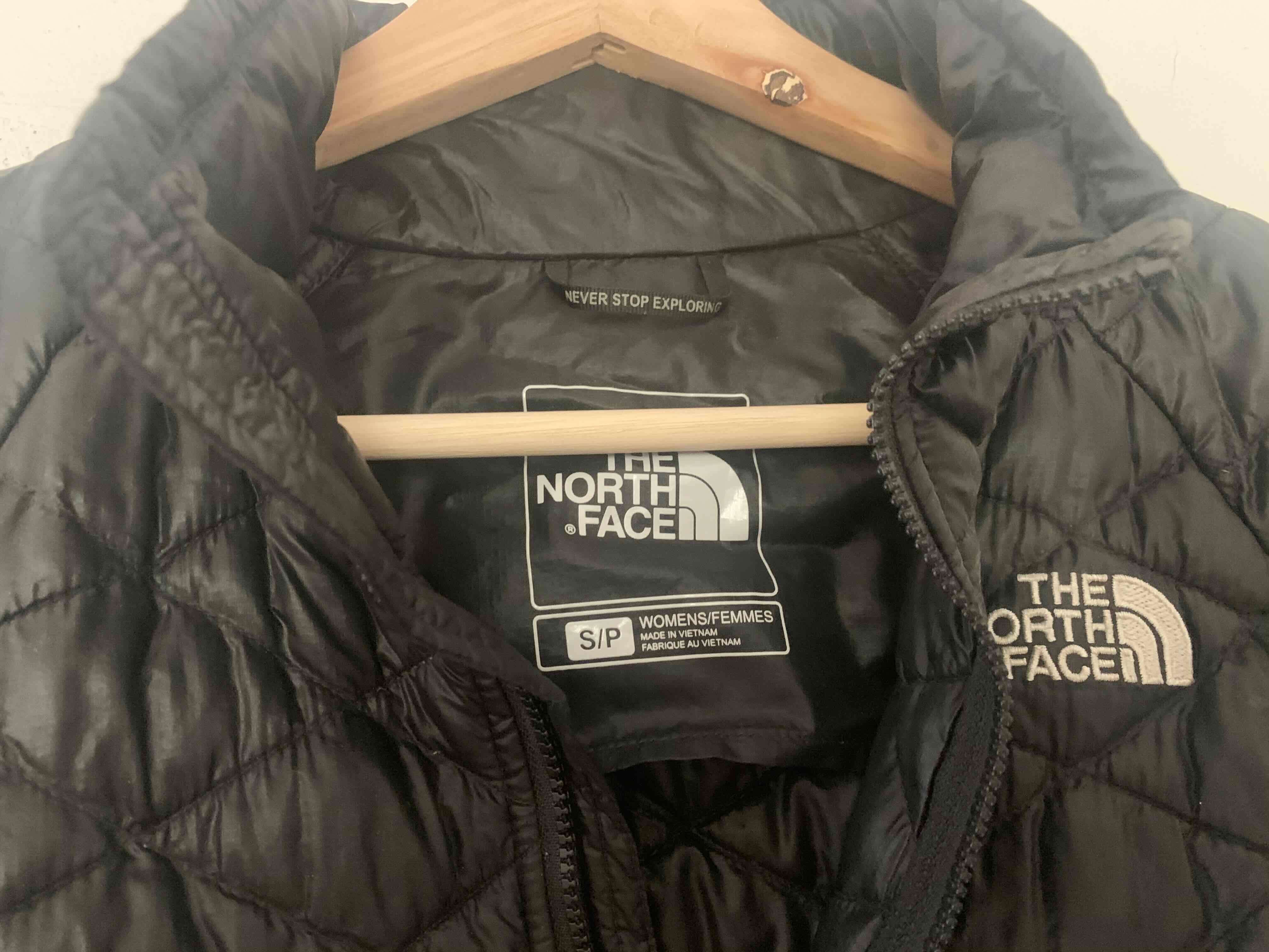 Chaqueta negra The North Face - miniatura 3