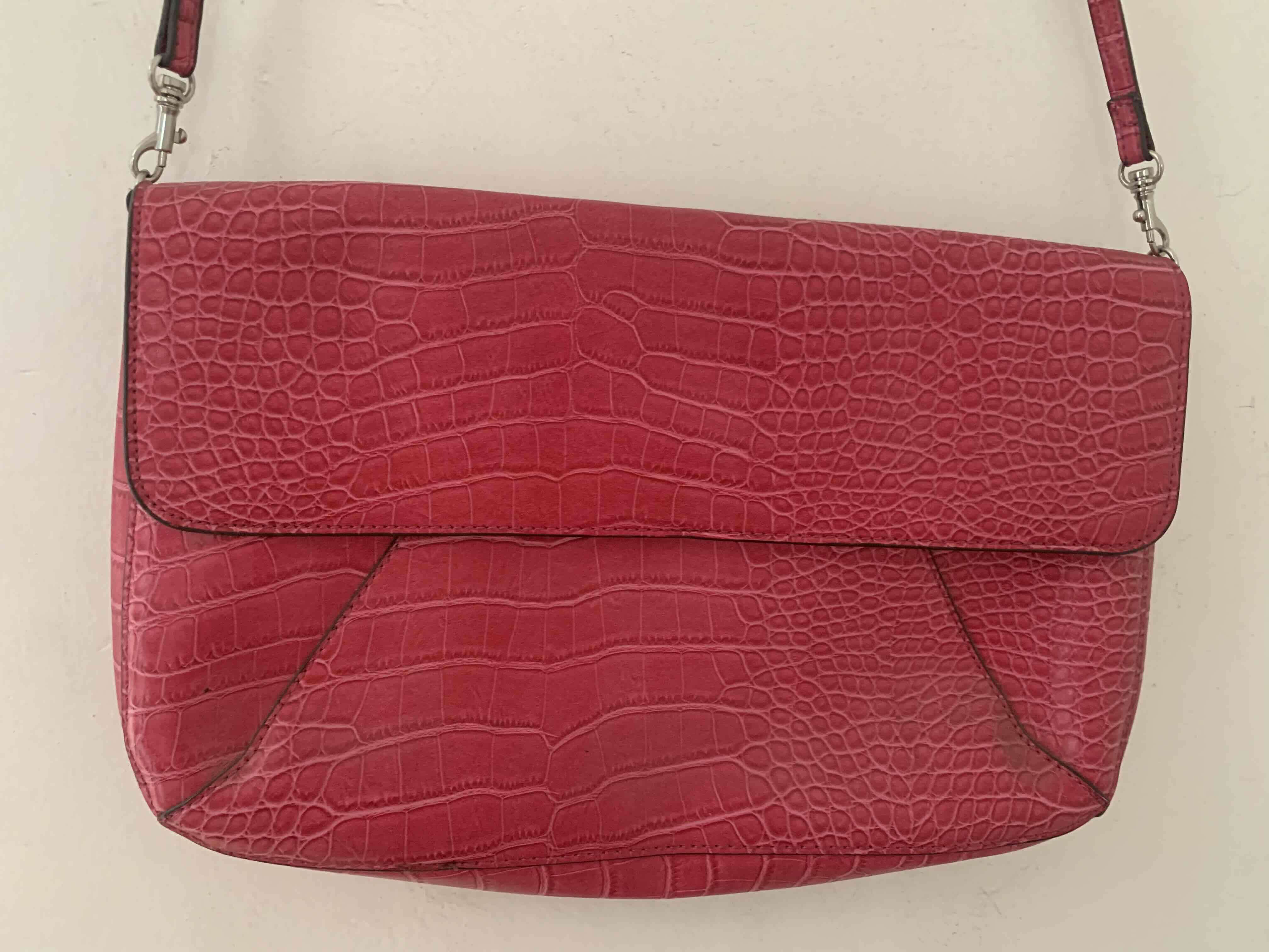 Cartera bandolera fucsia MNG - miniatura 2