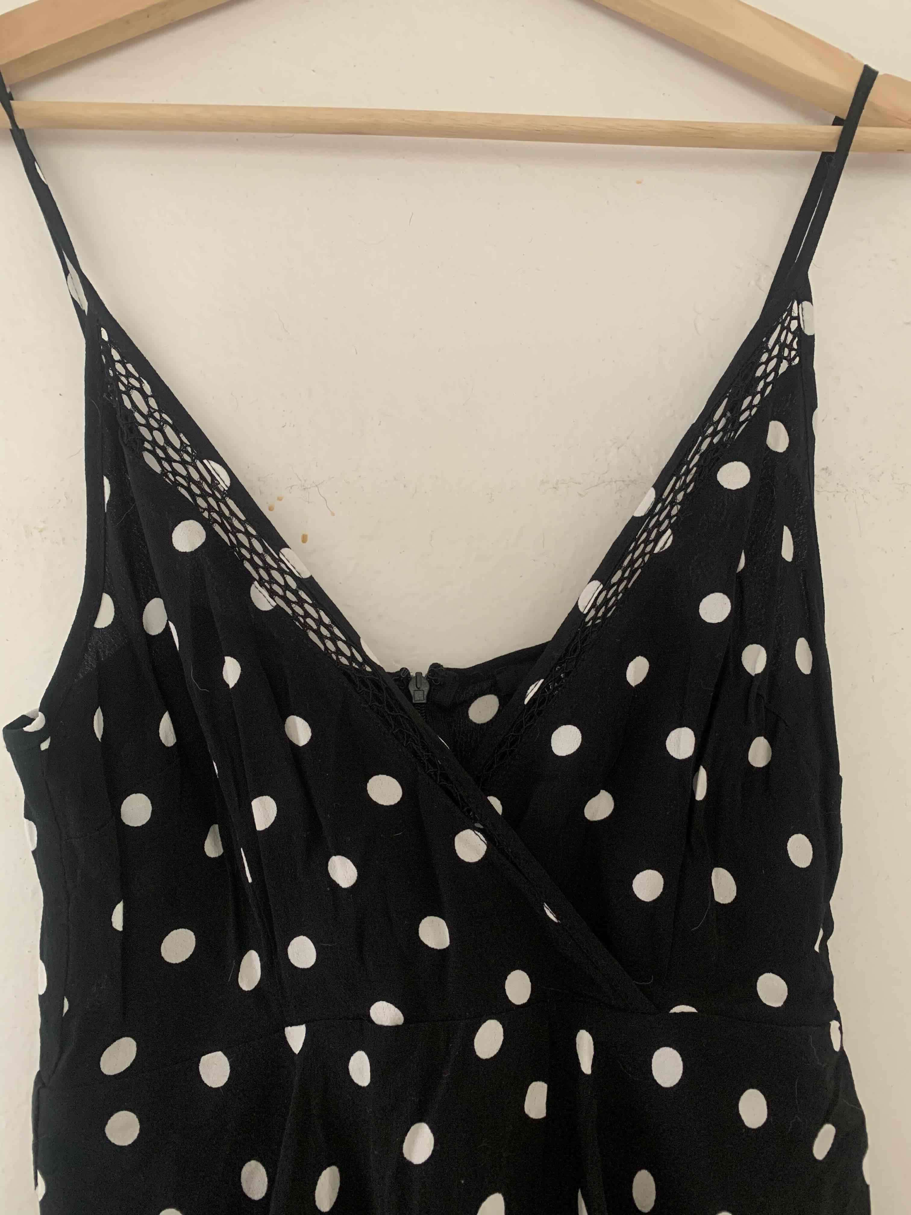 Vestido negro de lunares - miniatura 2