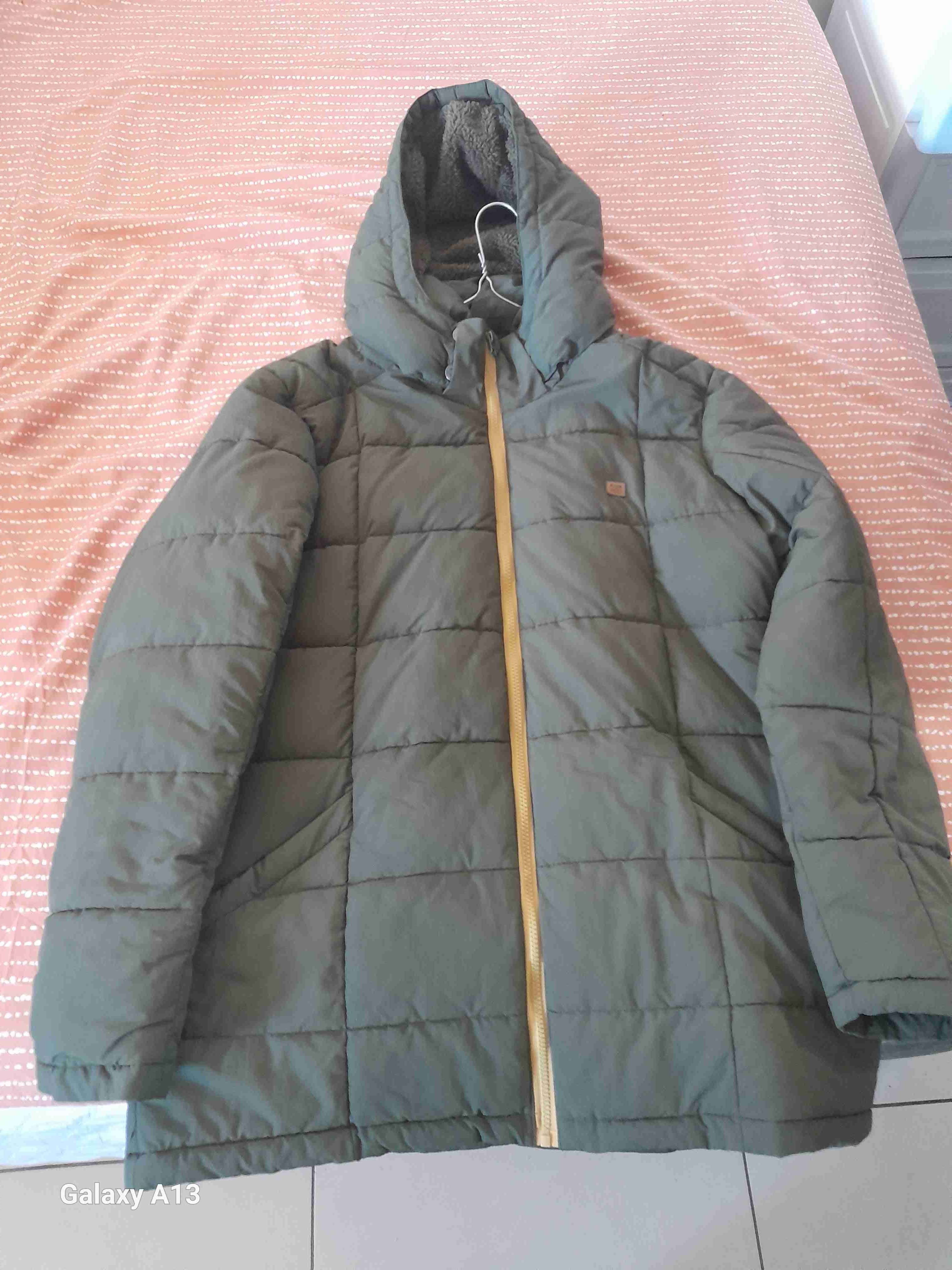 Chaqueta acolchada café - miniatura 3