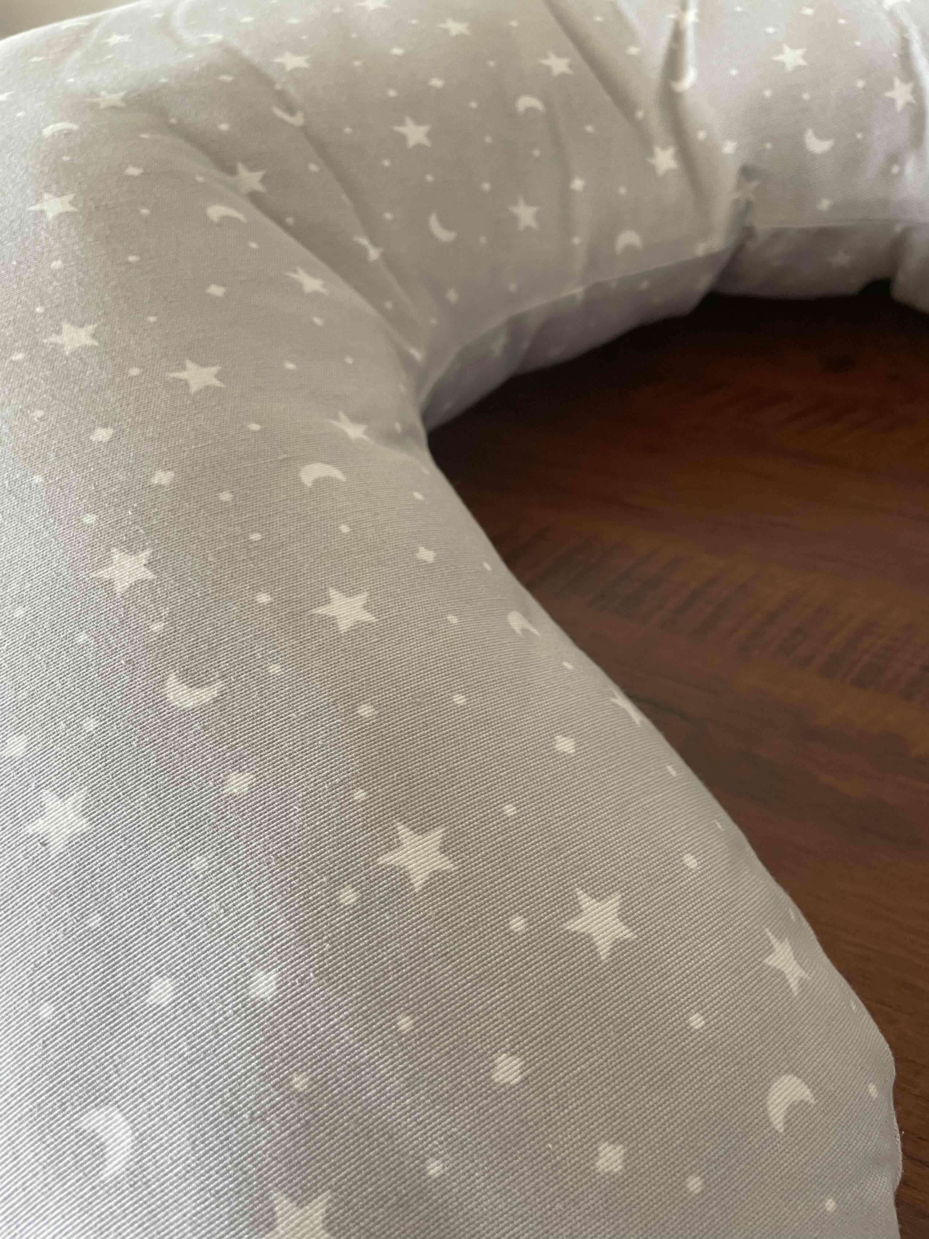 Cojín de lactancia gris estrellado Oliver y clara - 2