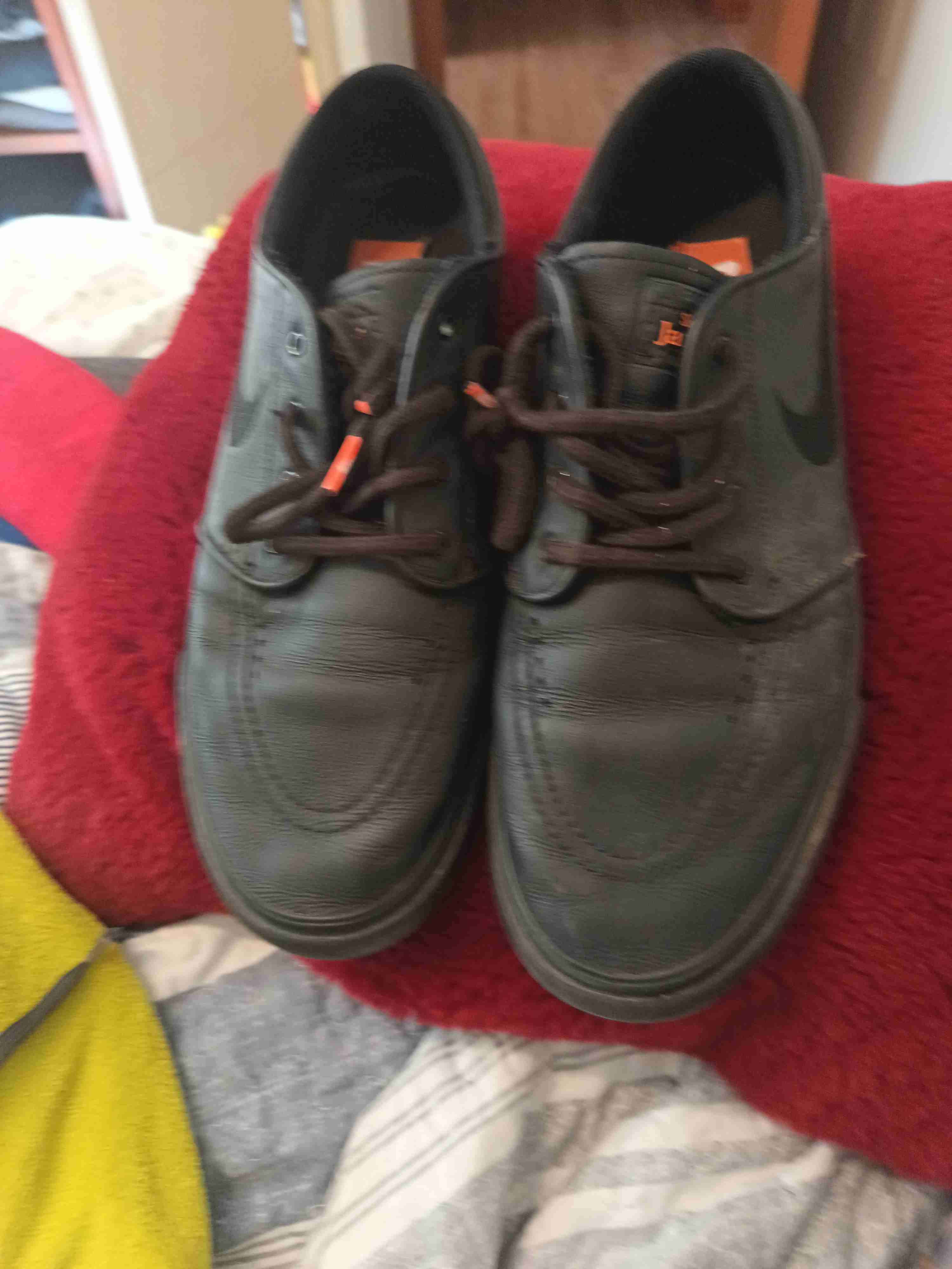 Zapatos casuales negros Nike