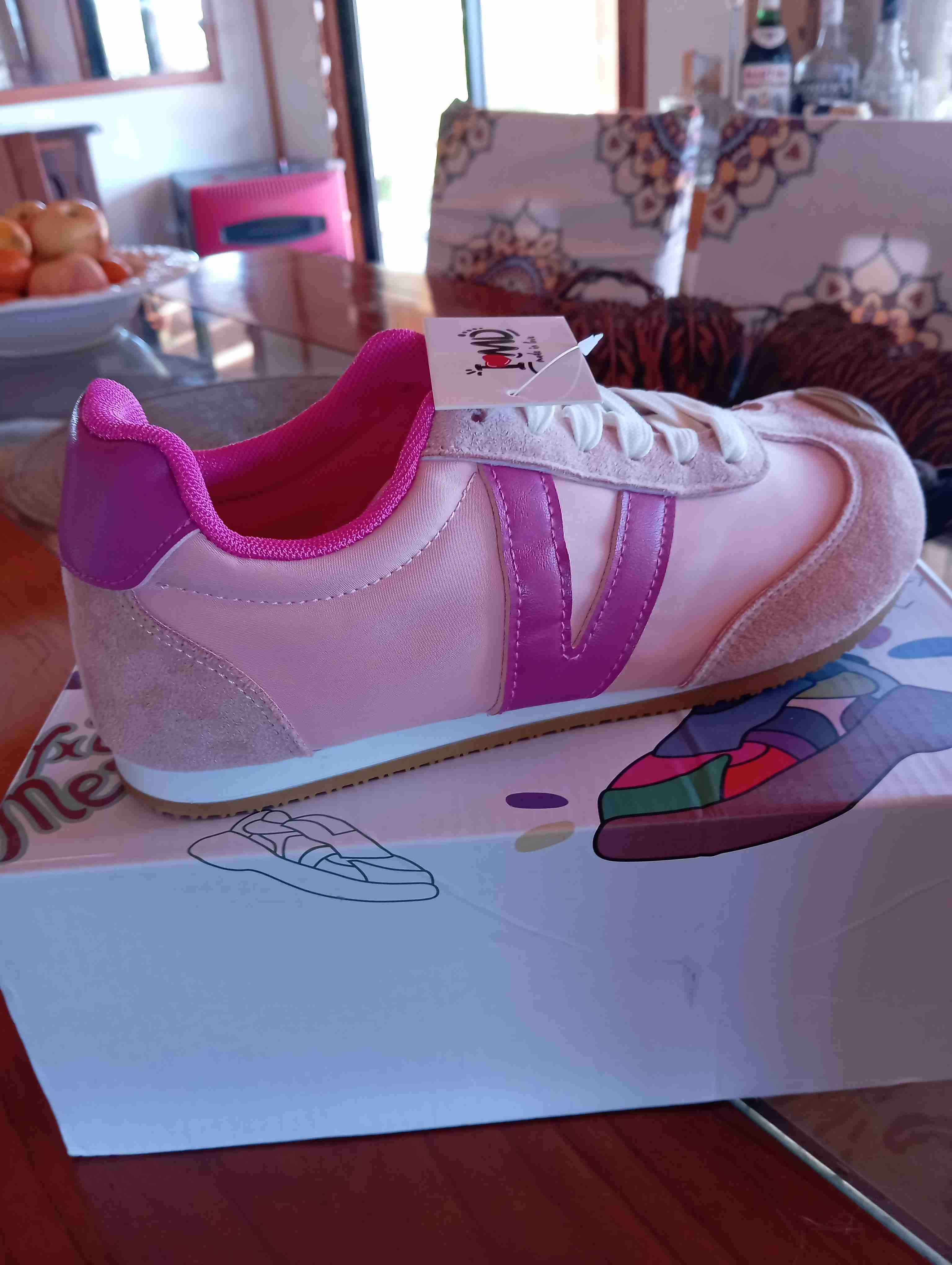 Zapatillas rosadas IOMD - miniatura 2