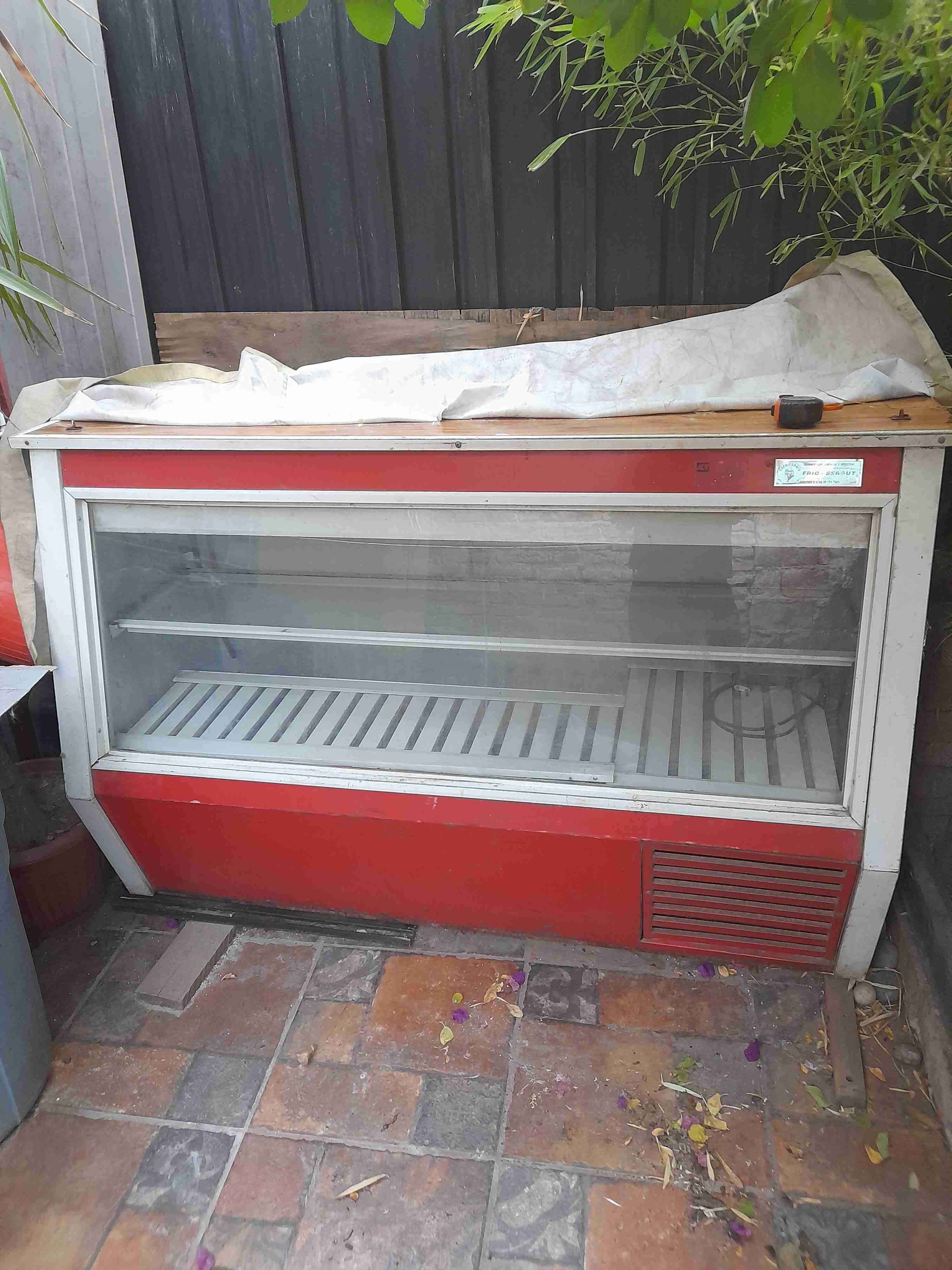 Vitrina refrigerada usada - miniatura 5