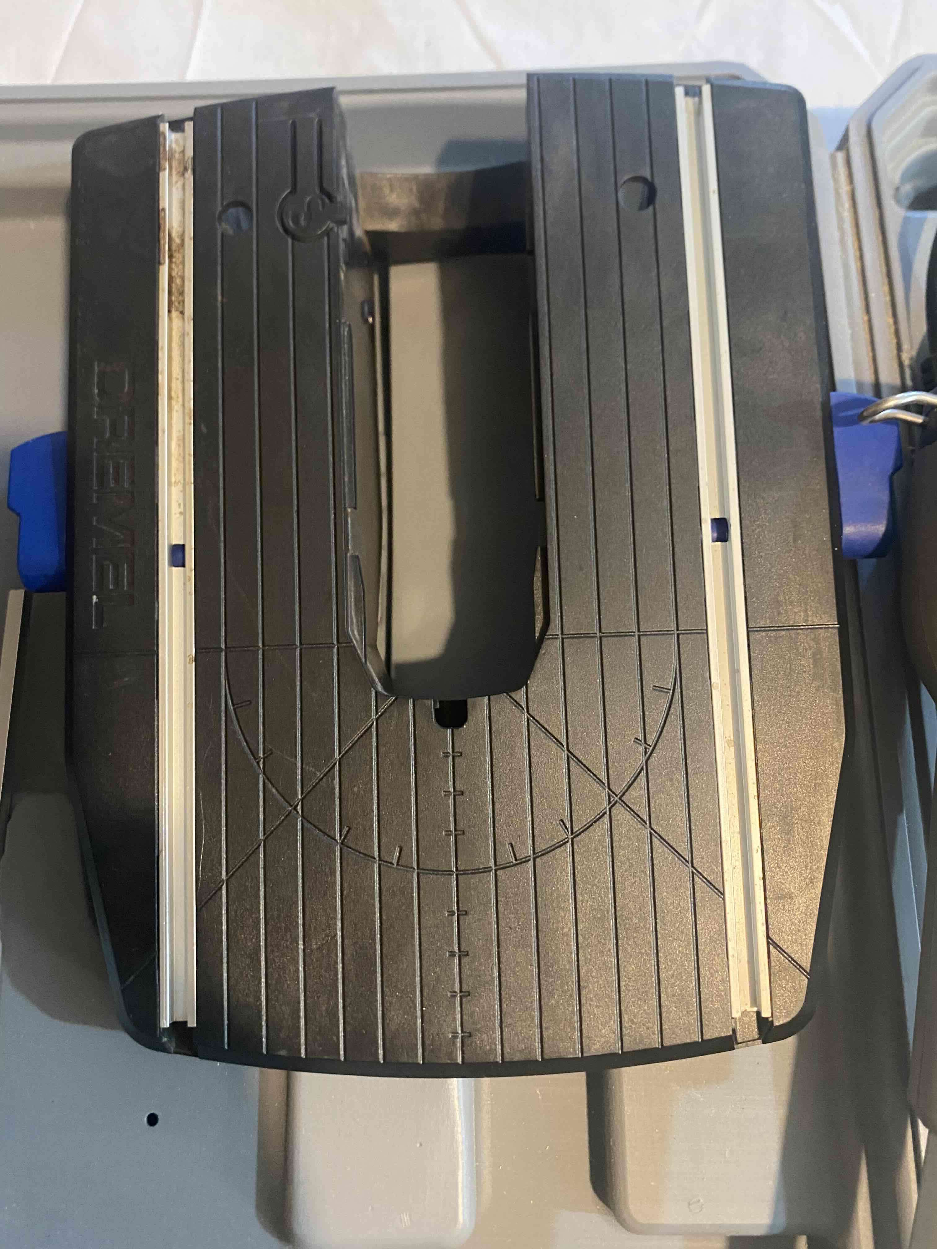 Sierra de calar Dremel Moto-Saw - miniatura 4