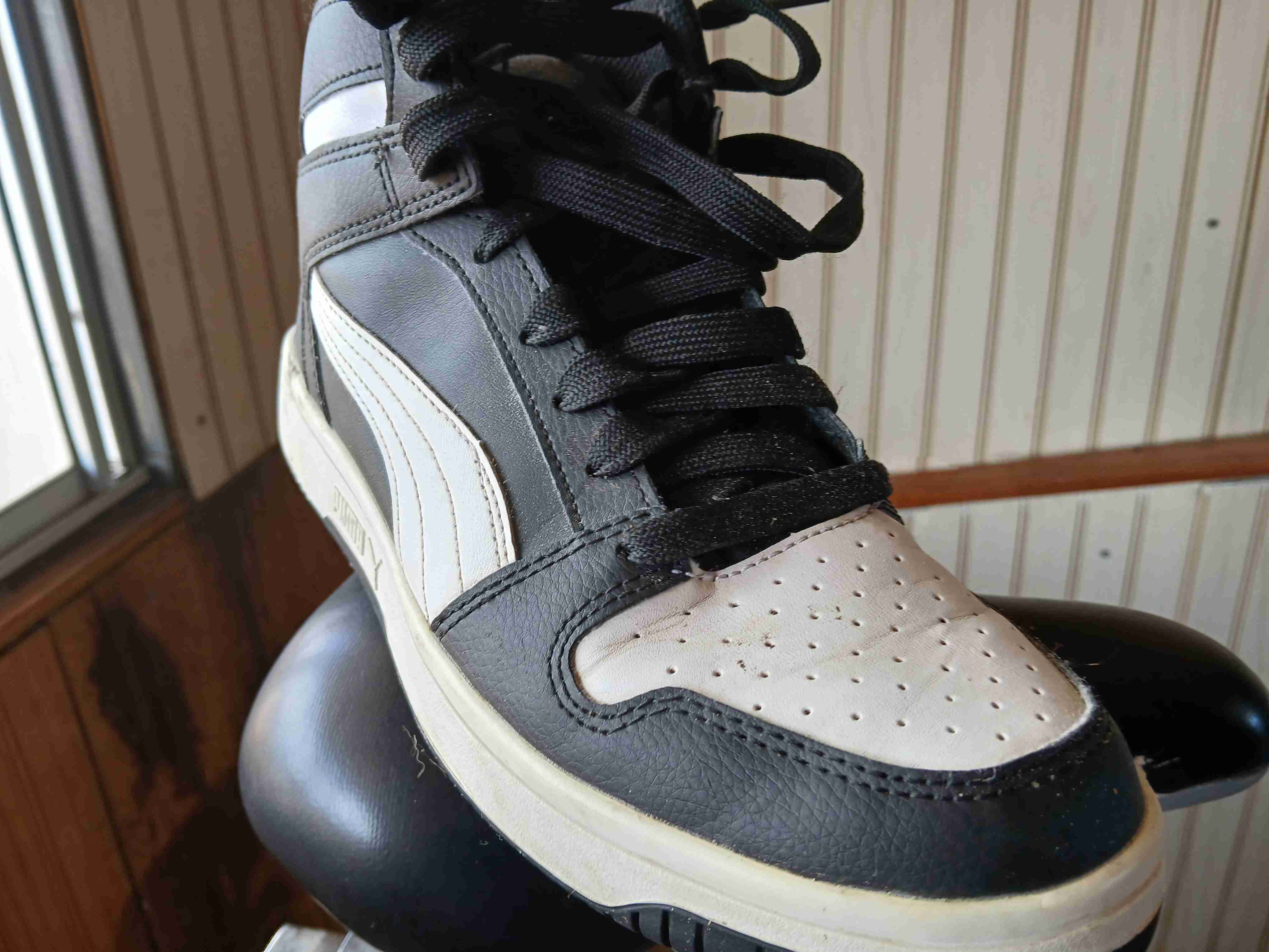 Zapatillas deportivas puma negras y blancas - miniatura 2