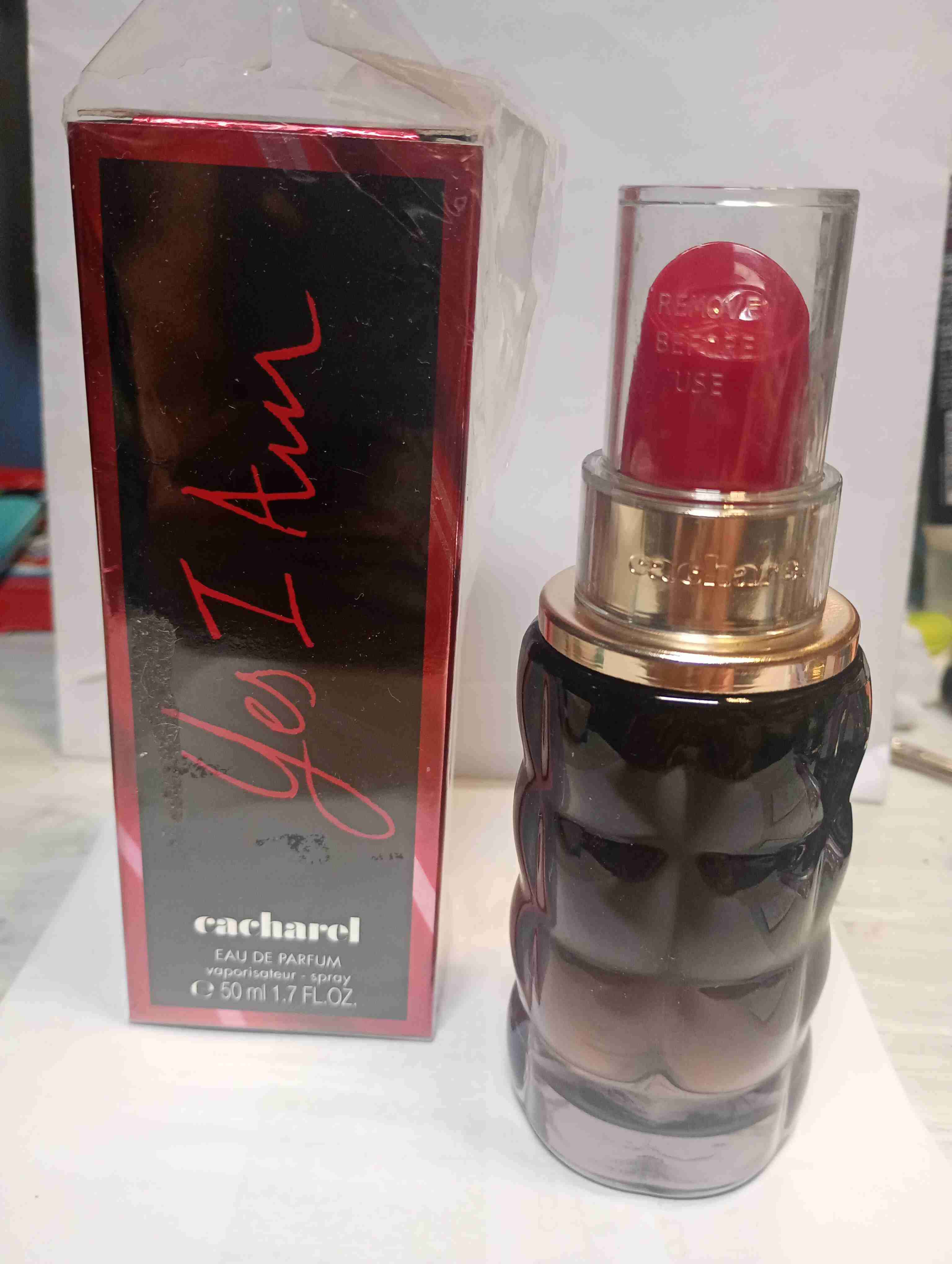 Perfume Cacharel Yes I Am 50ml - miniatura 2