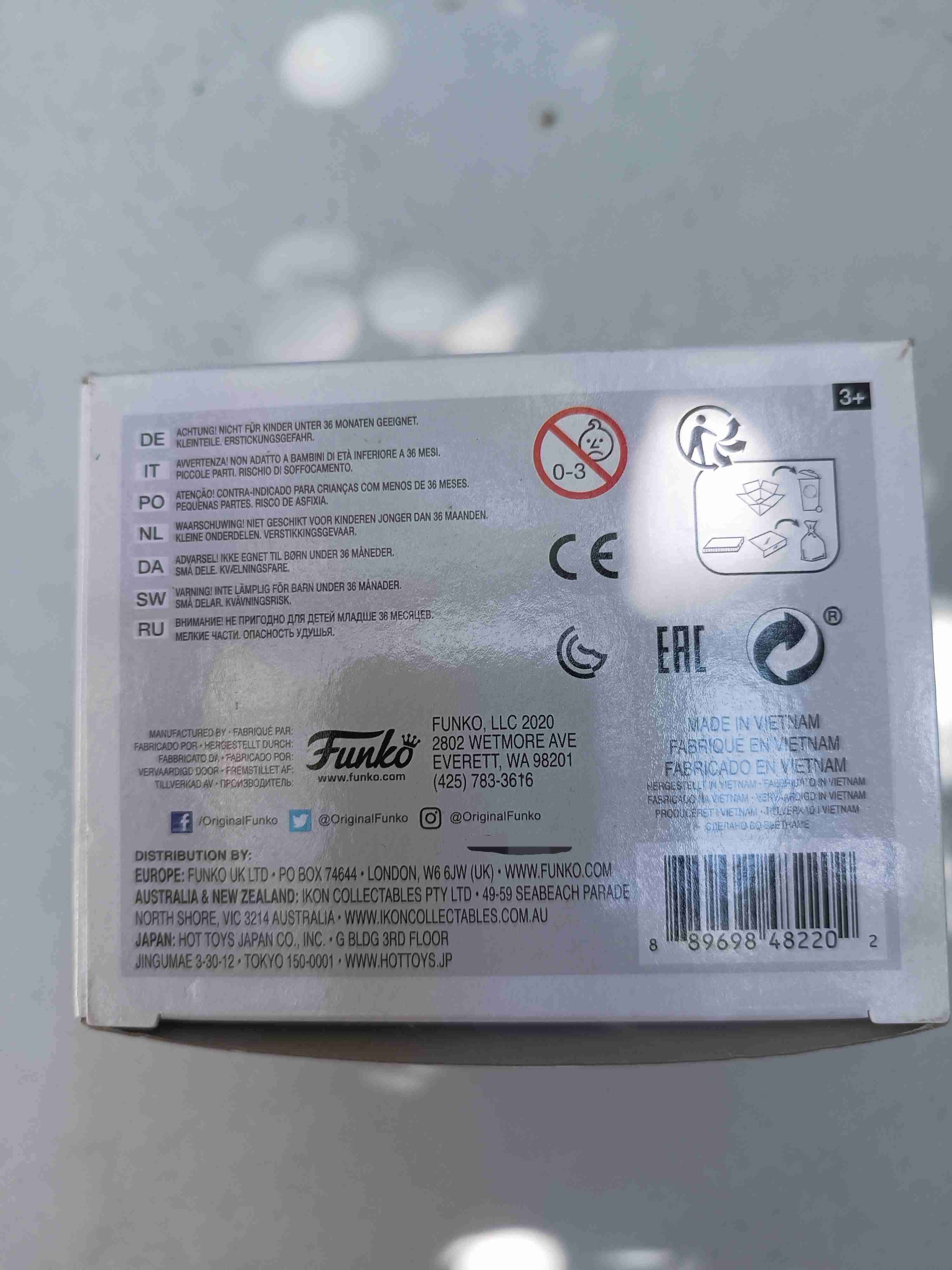 Figura Funko Pop Mujer Maravilla edición especial - miniatura 4