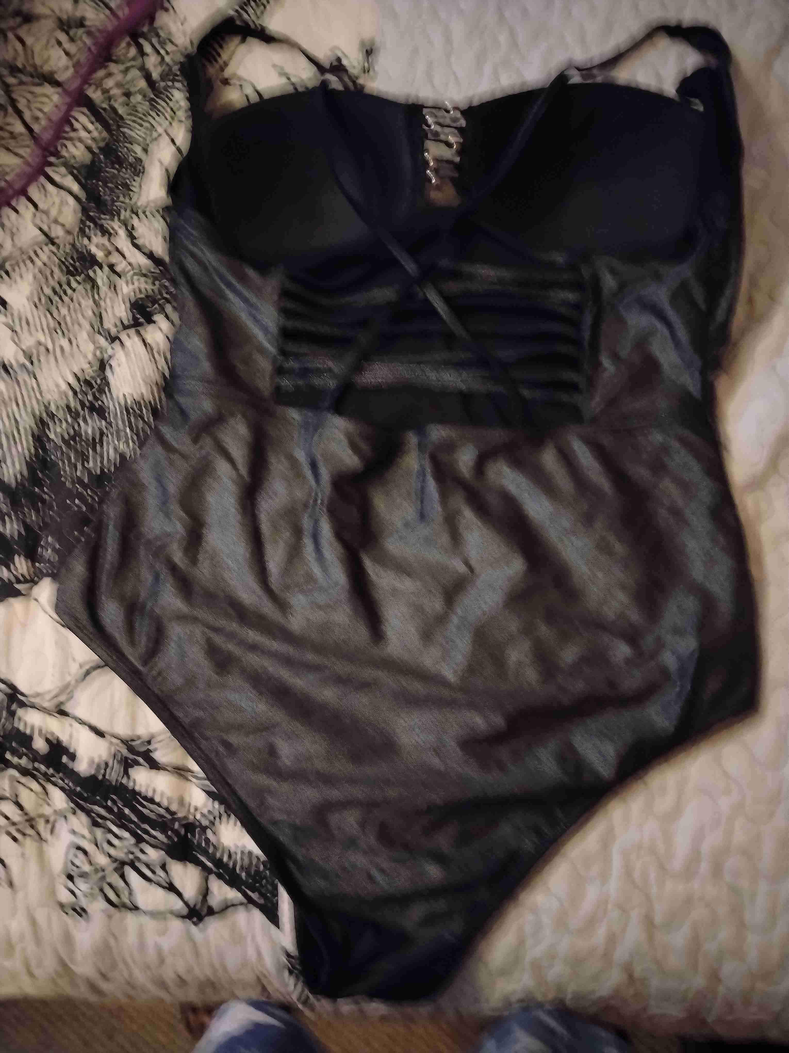 Traje de baño negro elegante