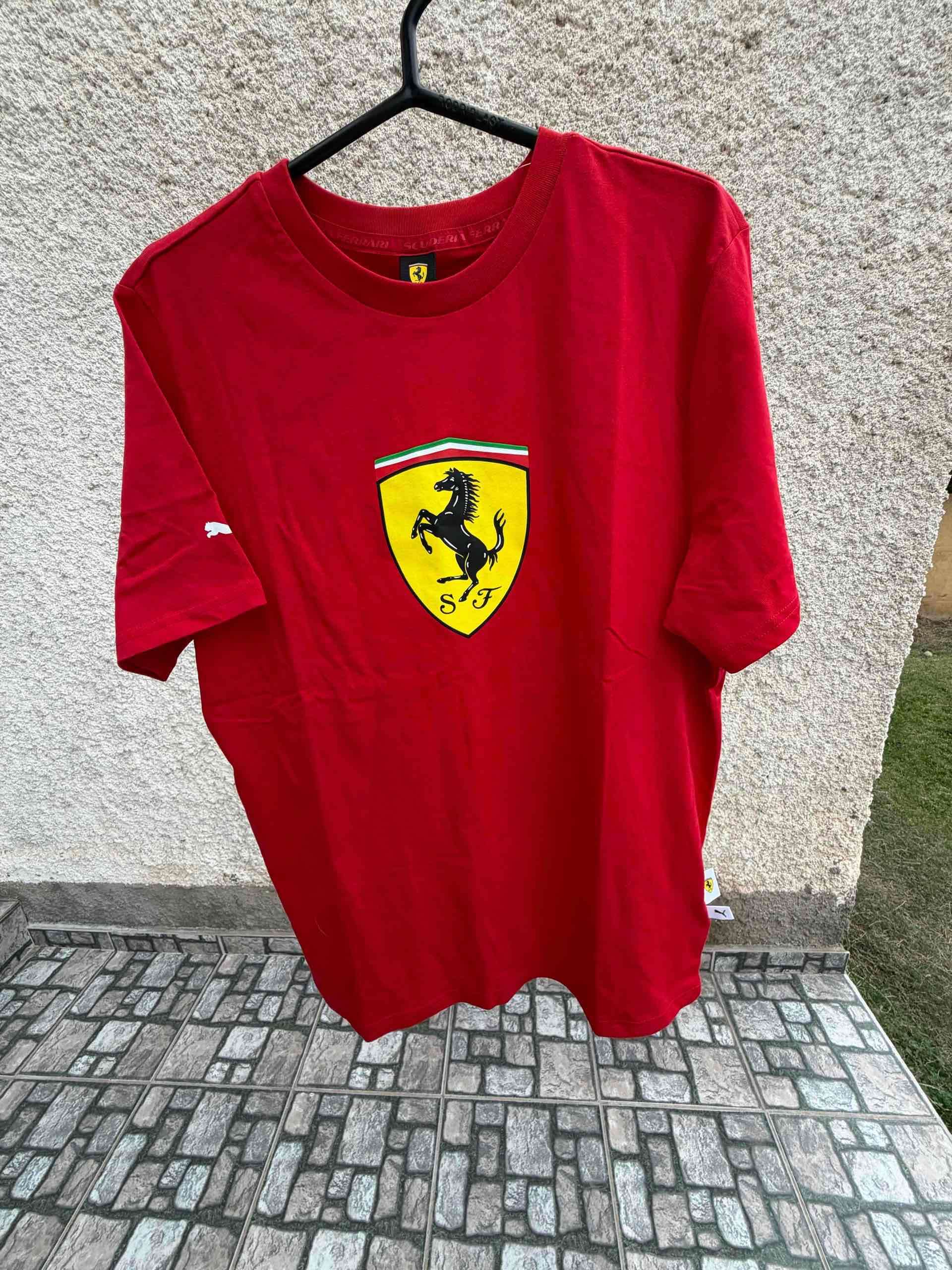 Polera roja Ferrari estilo casual - miniatura 2
