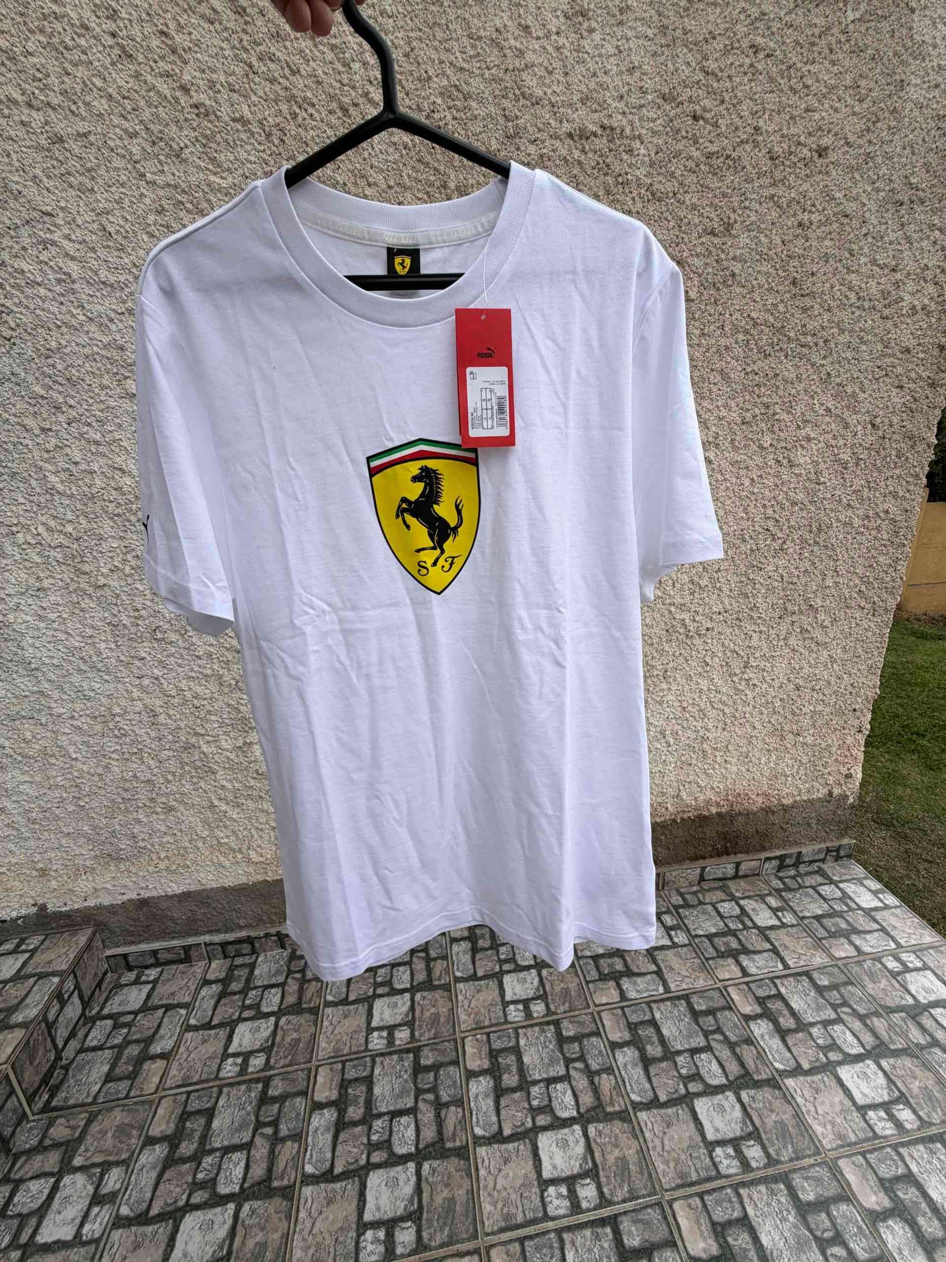 Polera roja Ferrari estilo casual - miniatura 3