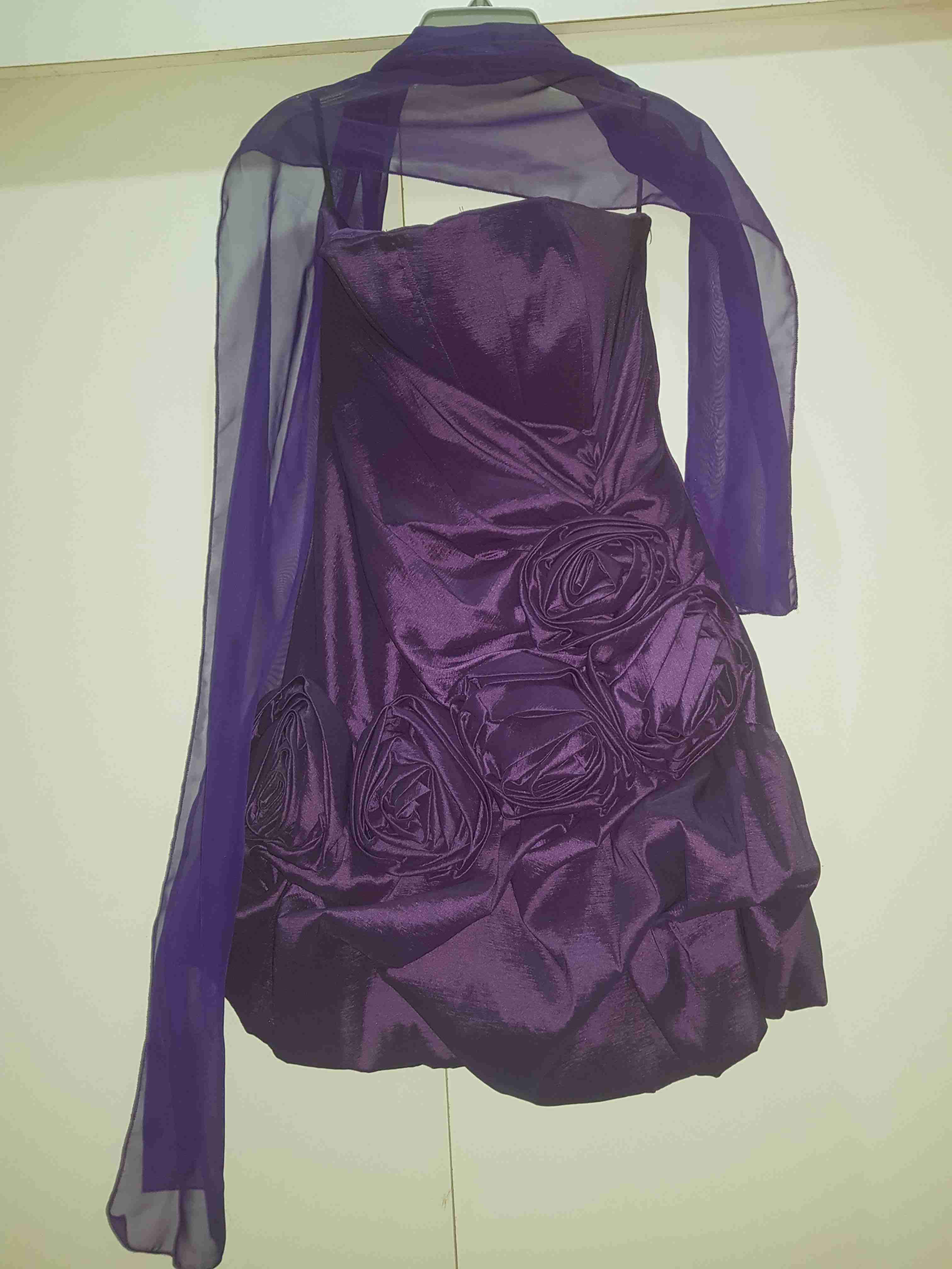 Vestidos zapatos y coche - miniatura 2