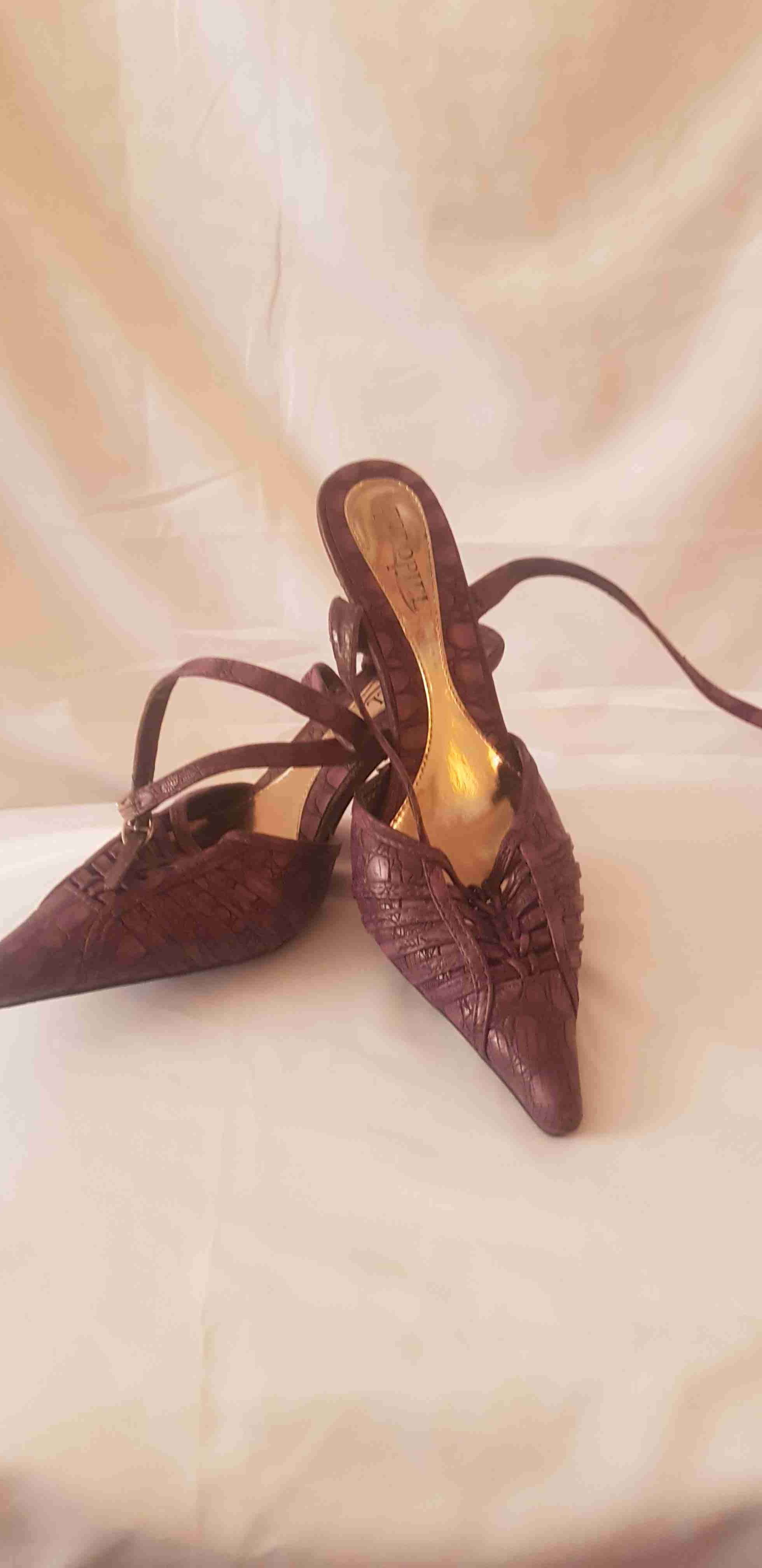 Vestidos zapatos y coche - miniatura 5